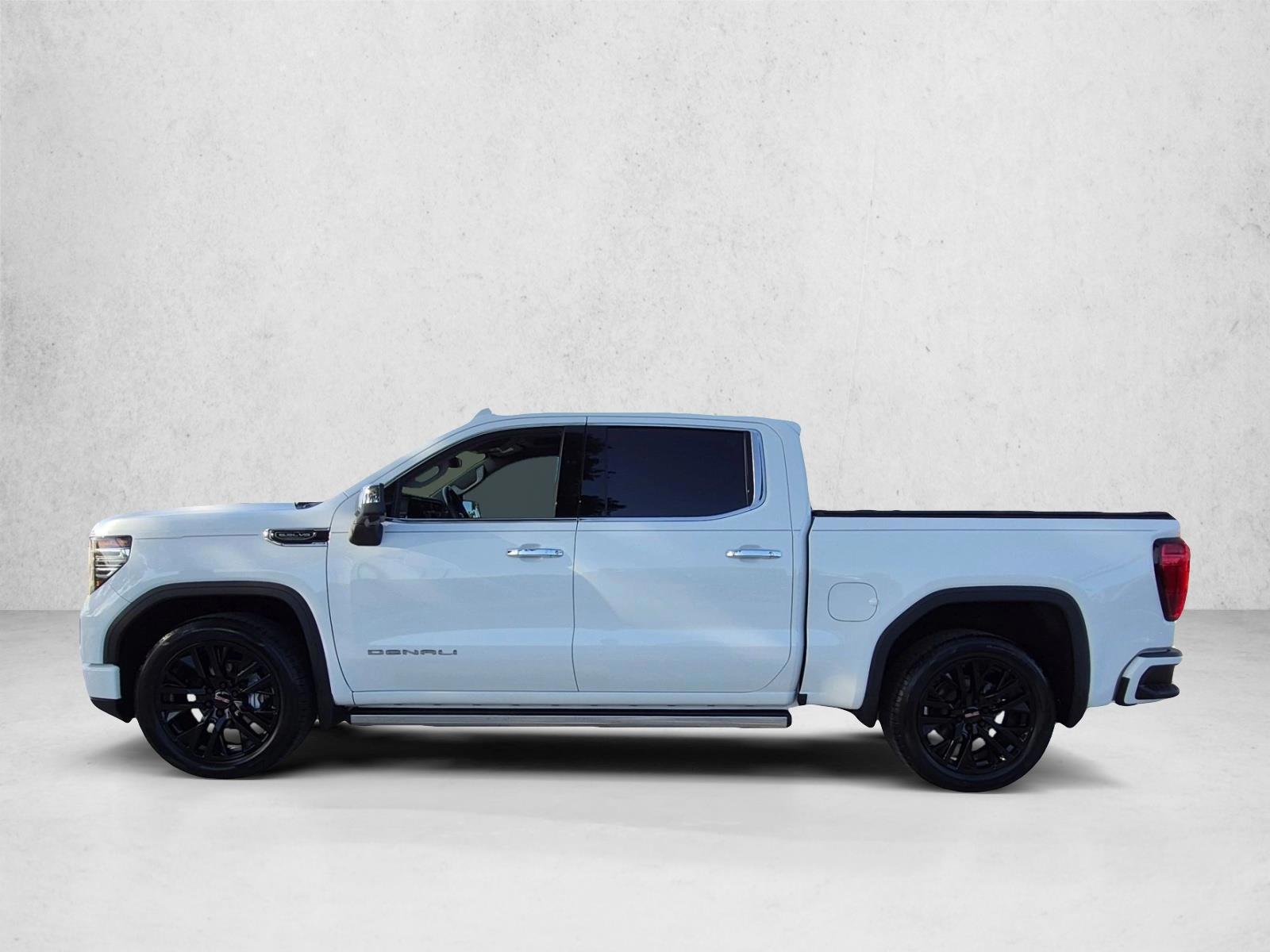 Thumbnail: 2022 GMC Sierra 1500 - 2