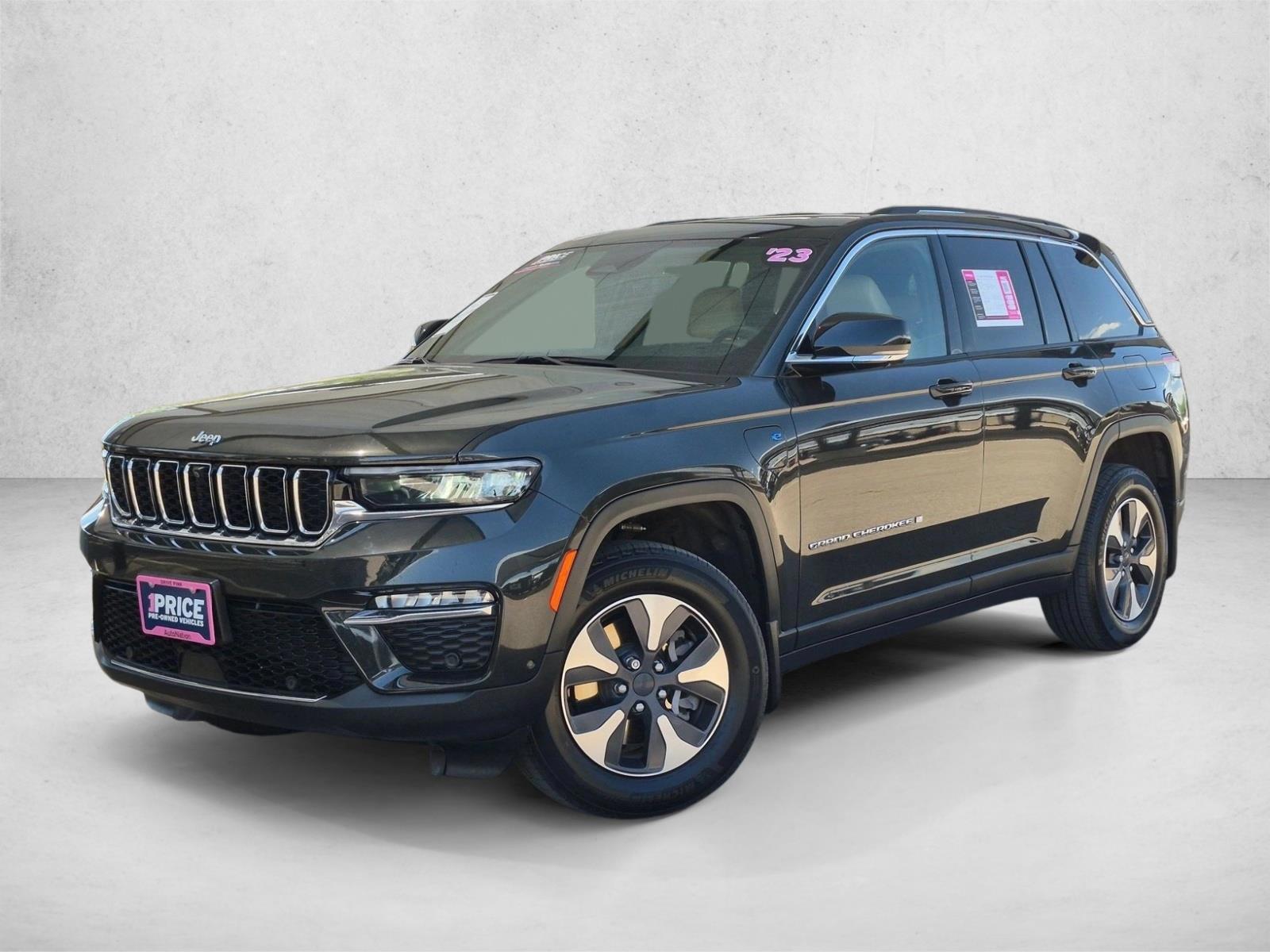 Thumbnail: 2023 Jeep Grand Cherokee - 1