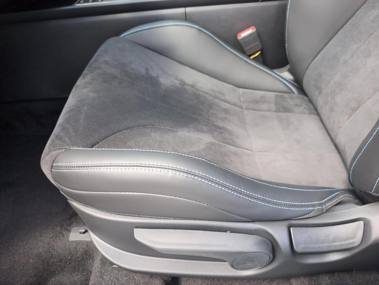 Thumbnail: 2026 Hyundai Elantra - 5