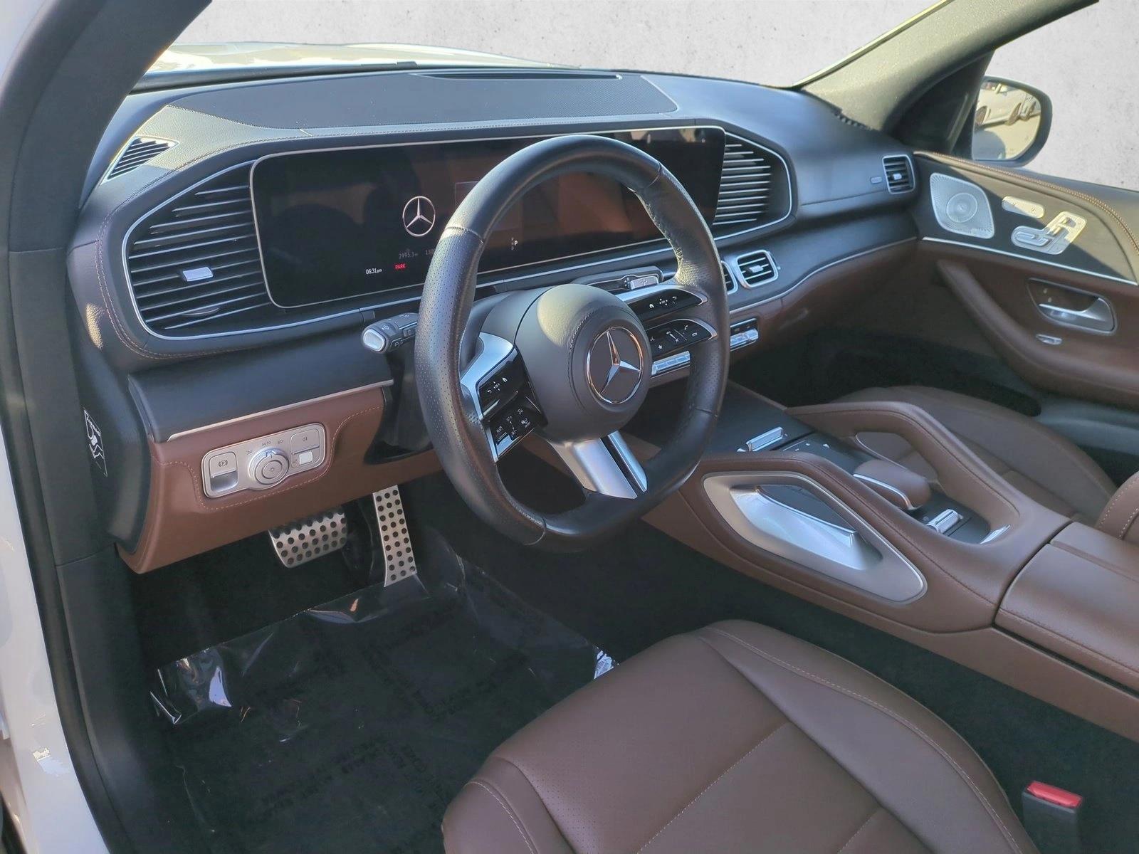 2025 Mercedes-Benz GLS Base - Photo 10
