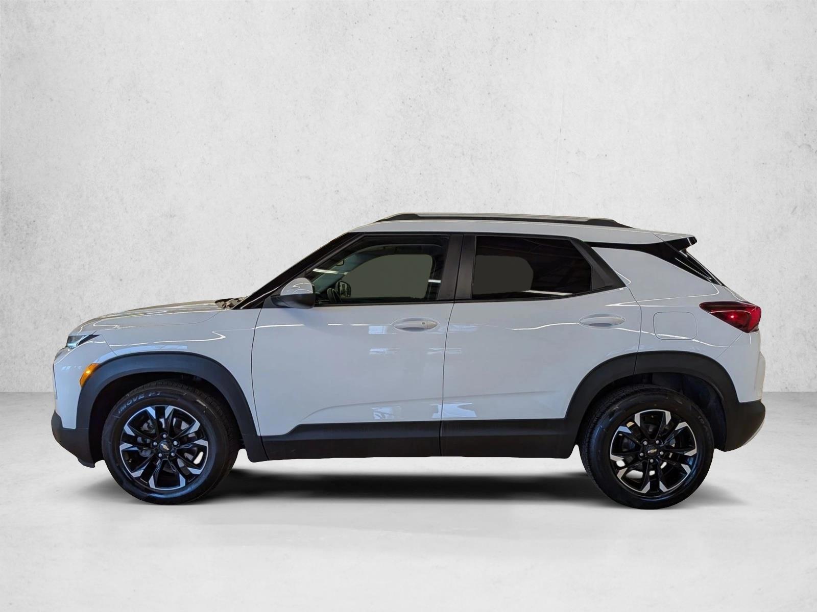 Thumbnail: 2021 Chevrolet TrailBlazer - 2