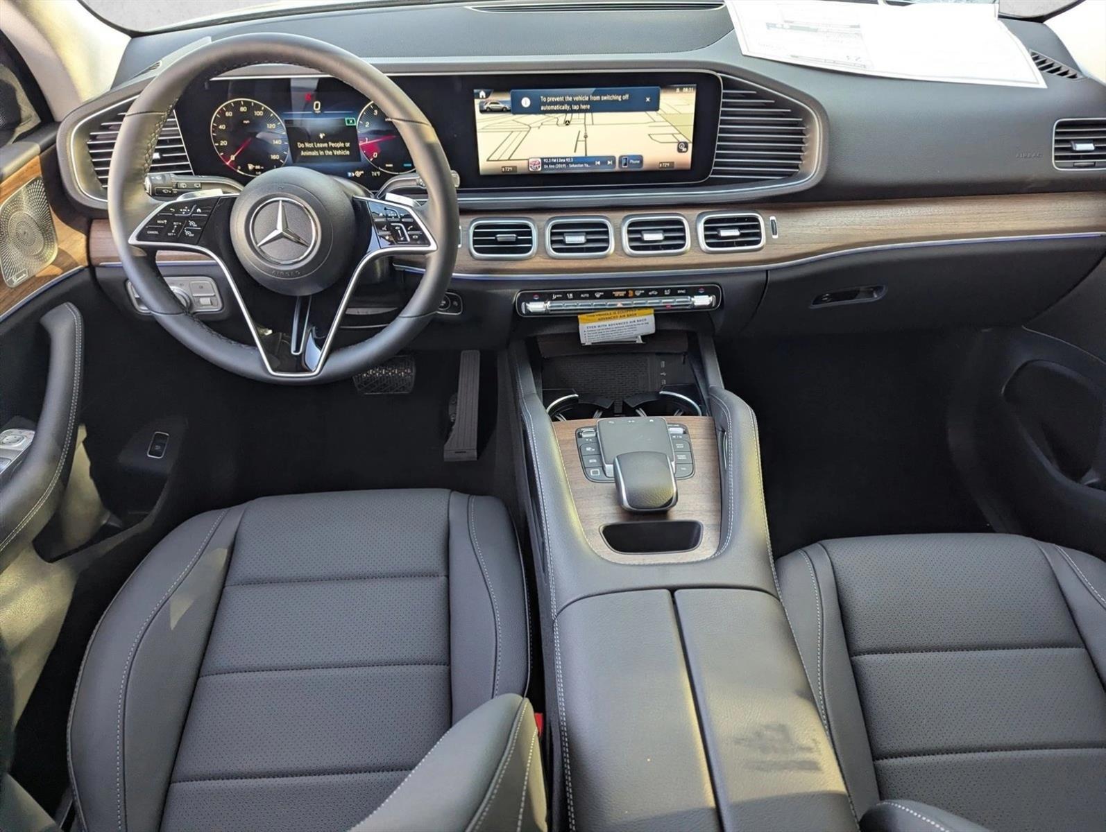 Thumbnail: 2026 Mercedes-Benz GLE - 3