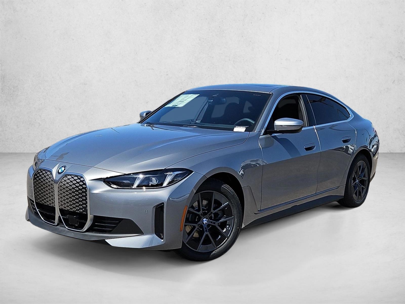 Thumbnail: 2026 BMW i4 - 1