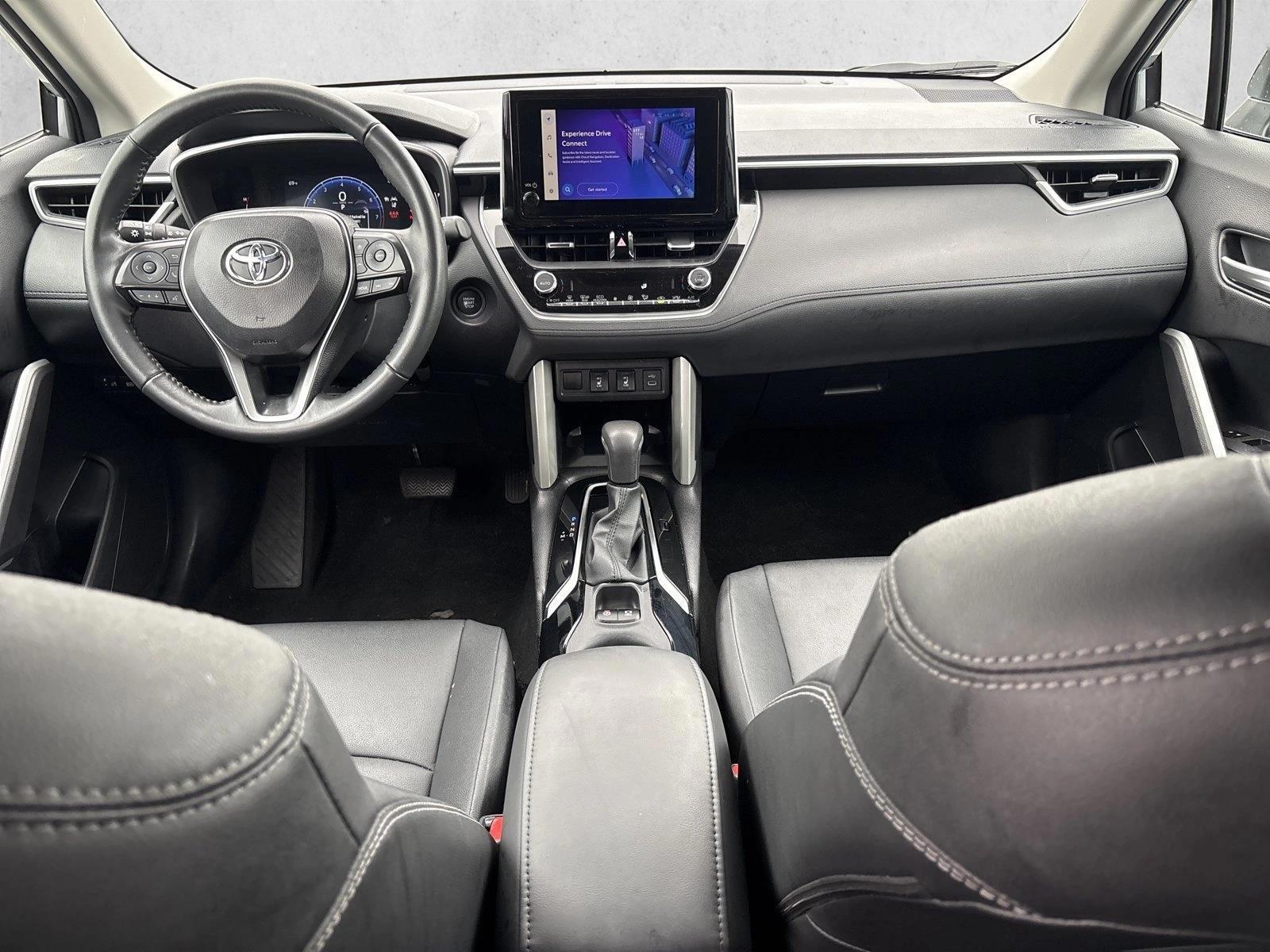 Thumbnail: 2025 Toyota Corolla Cross - 3