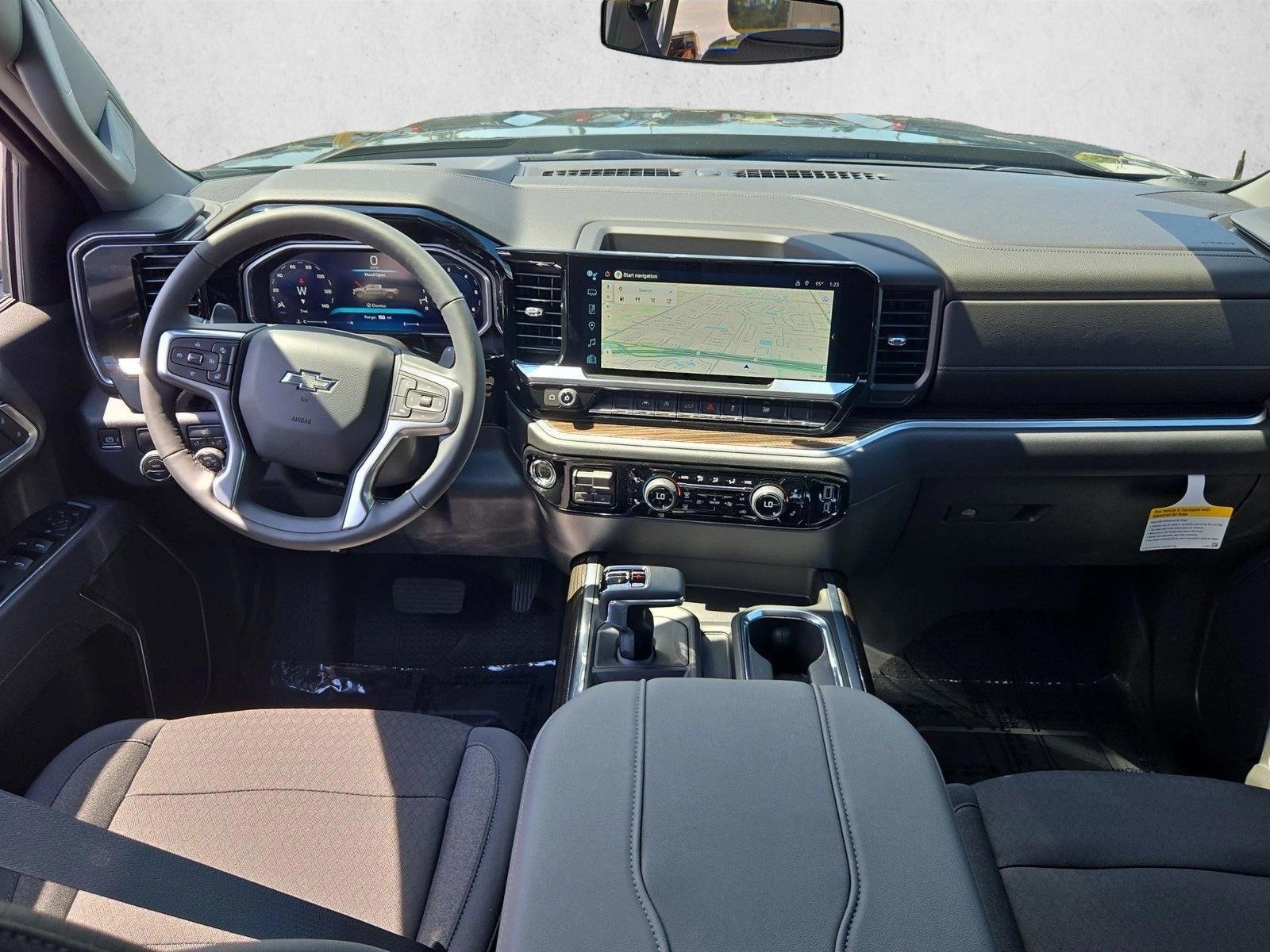 Thumbnail: 2026 Chevrolet Silverado 1500 - 3
