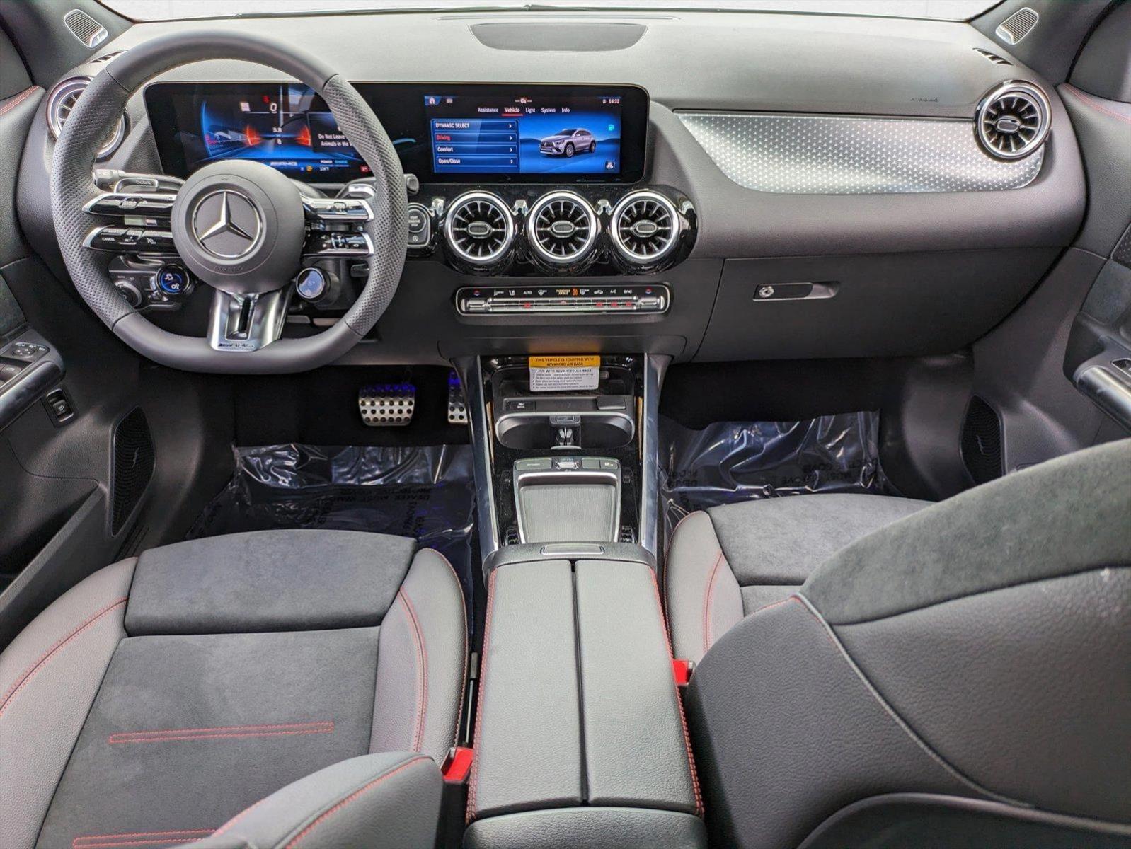 Thumbnail: 2025 Mercedes-Benz GLA - 3