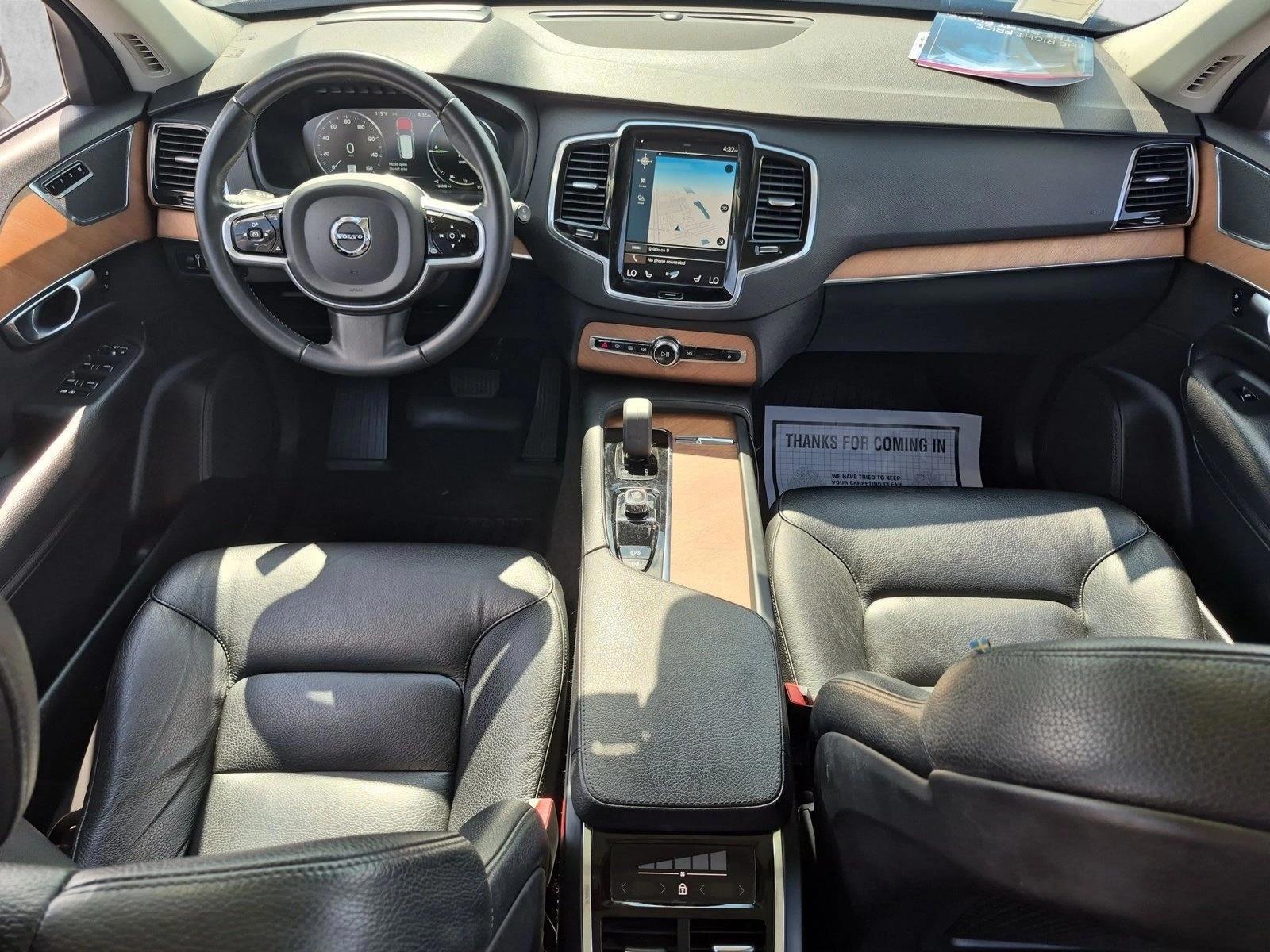 Thumbnail: 2022 Volvo XC90 - 4