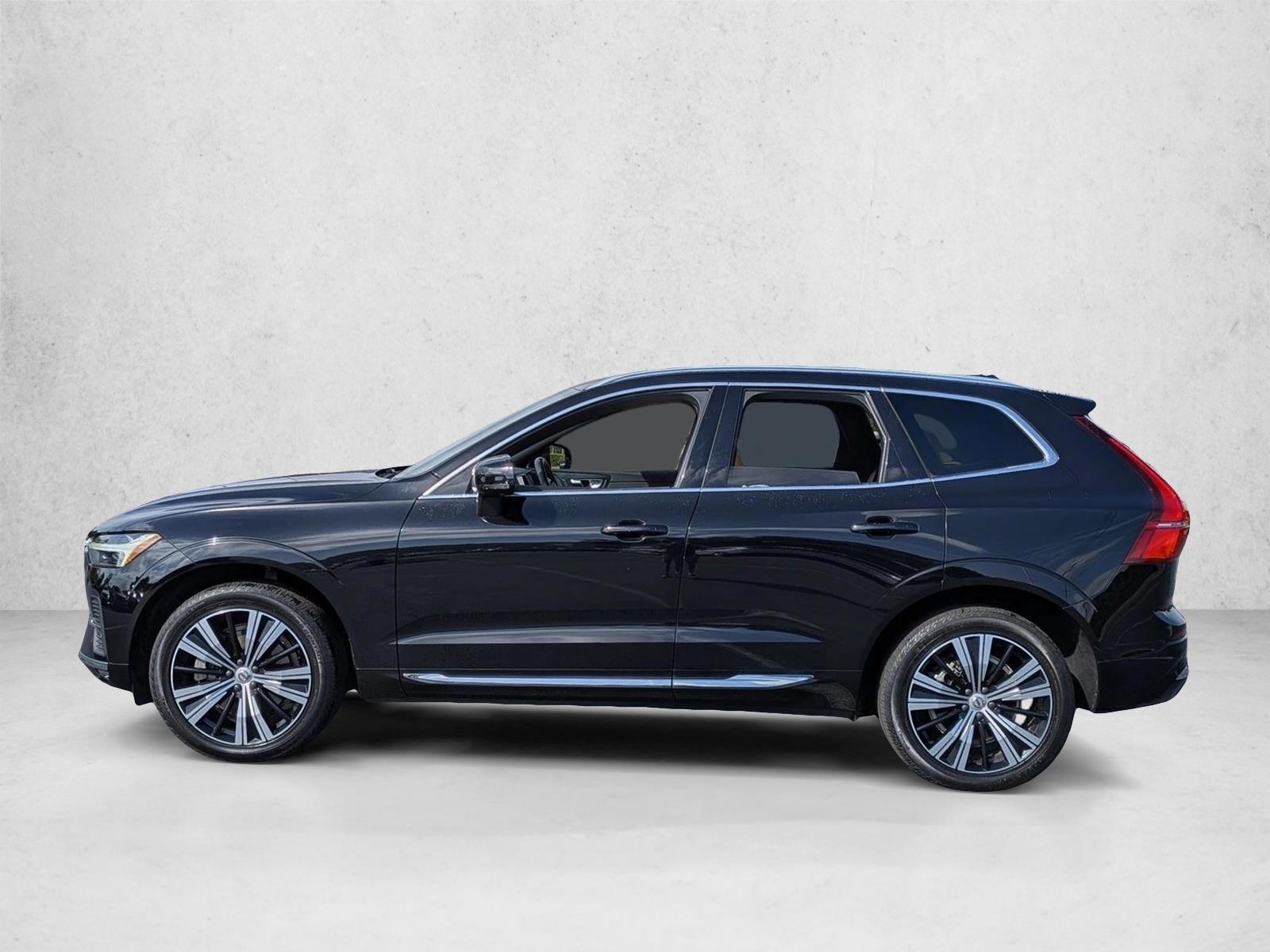 Thumbnail: 2022 Volvo XC60 - 2