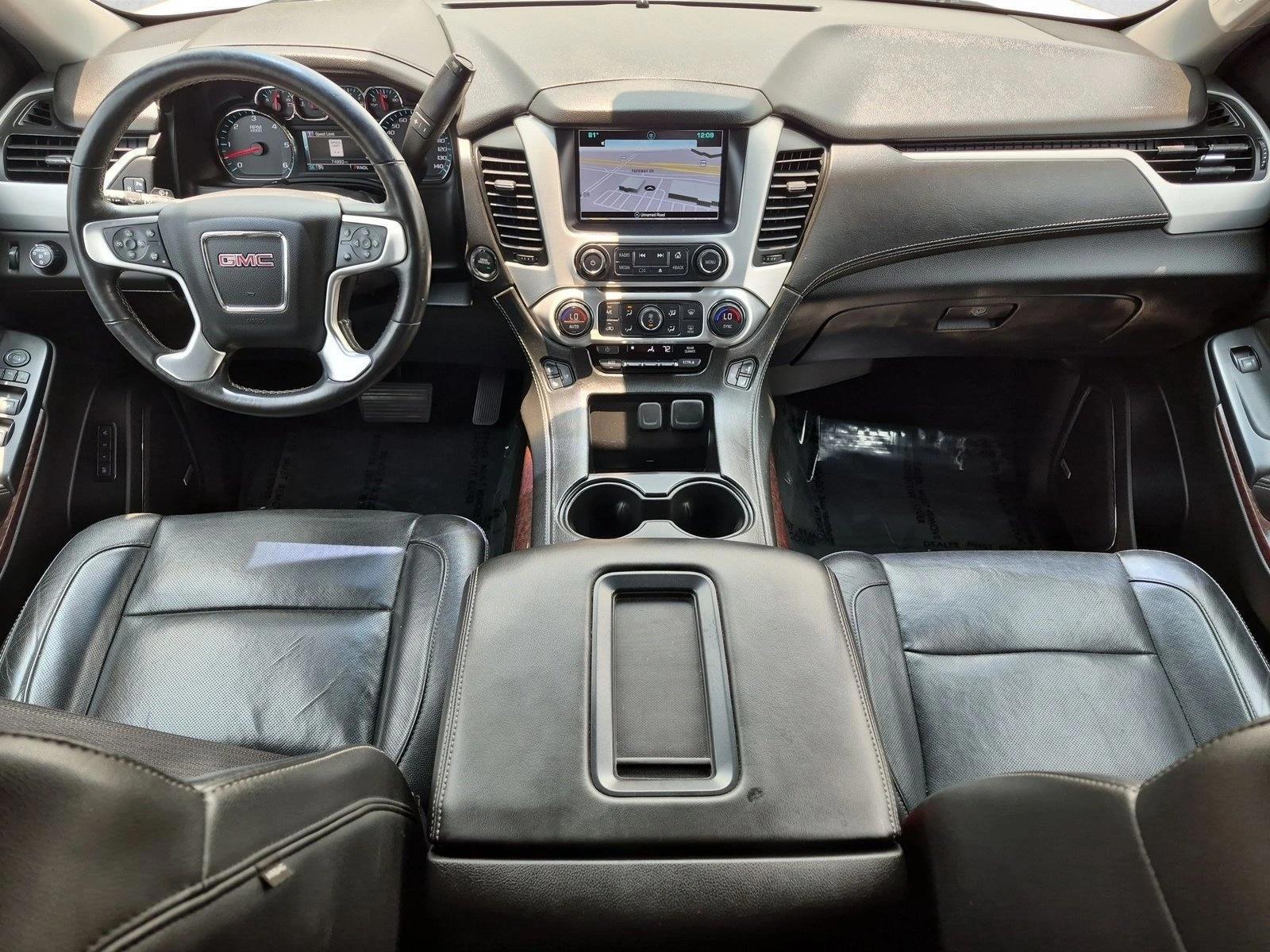 Thumbnail: 2018 GMC Yukon XL - 4