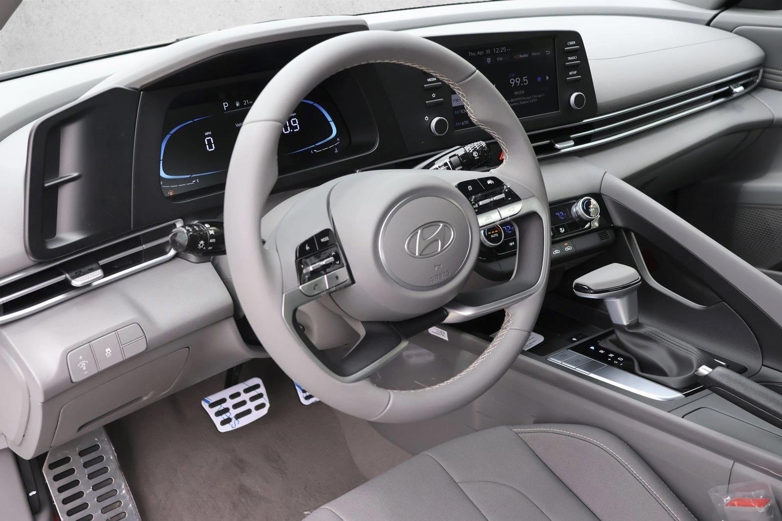 Thumbnail: 2026 Hyundai Elantra - 3