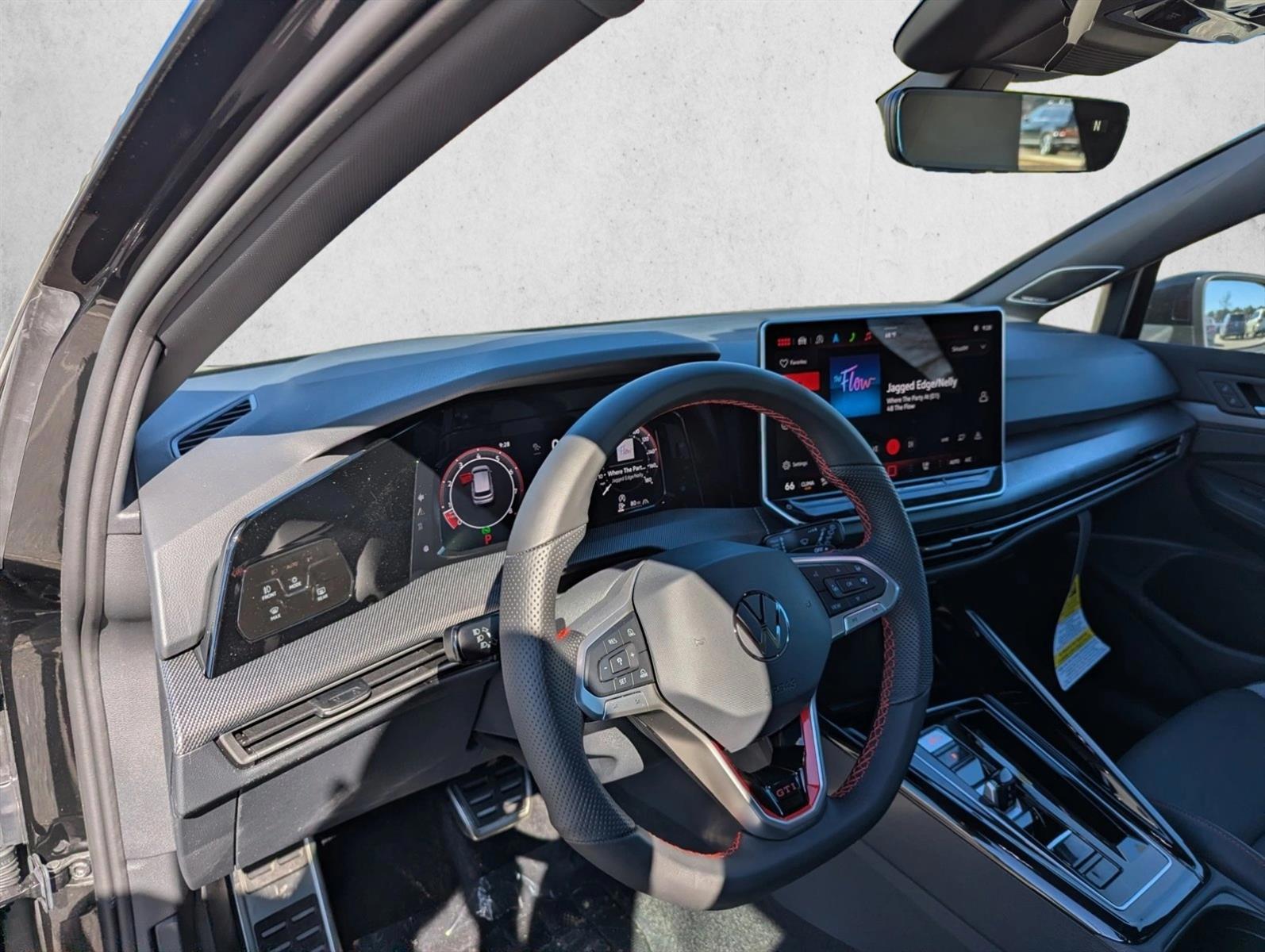 Thumbnail: 2026 Volkswagen Golf - 3