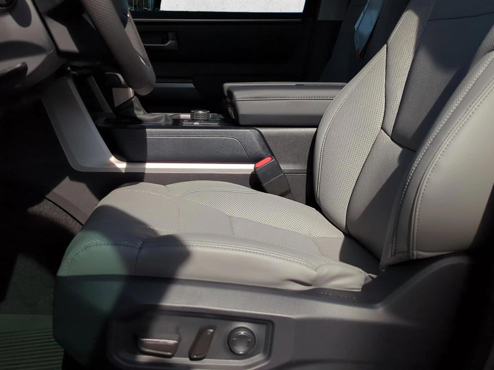 Thumbnail: 2024 Toyota Tundra - 4