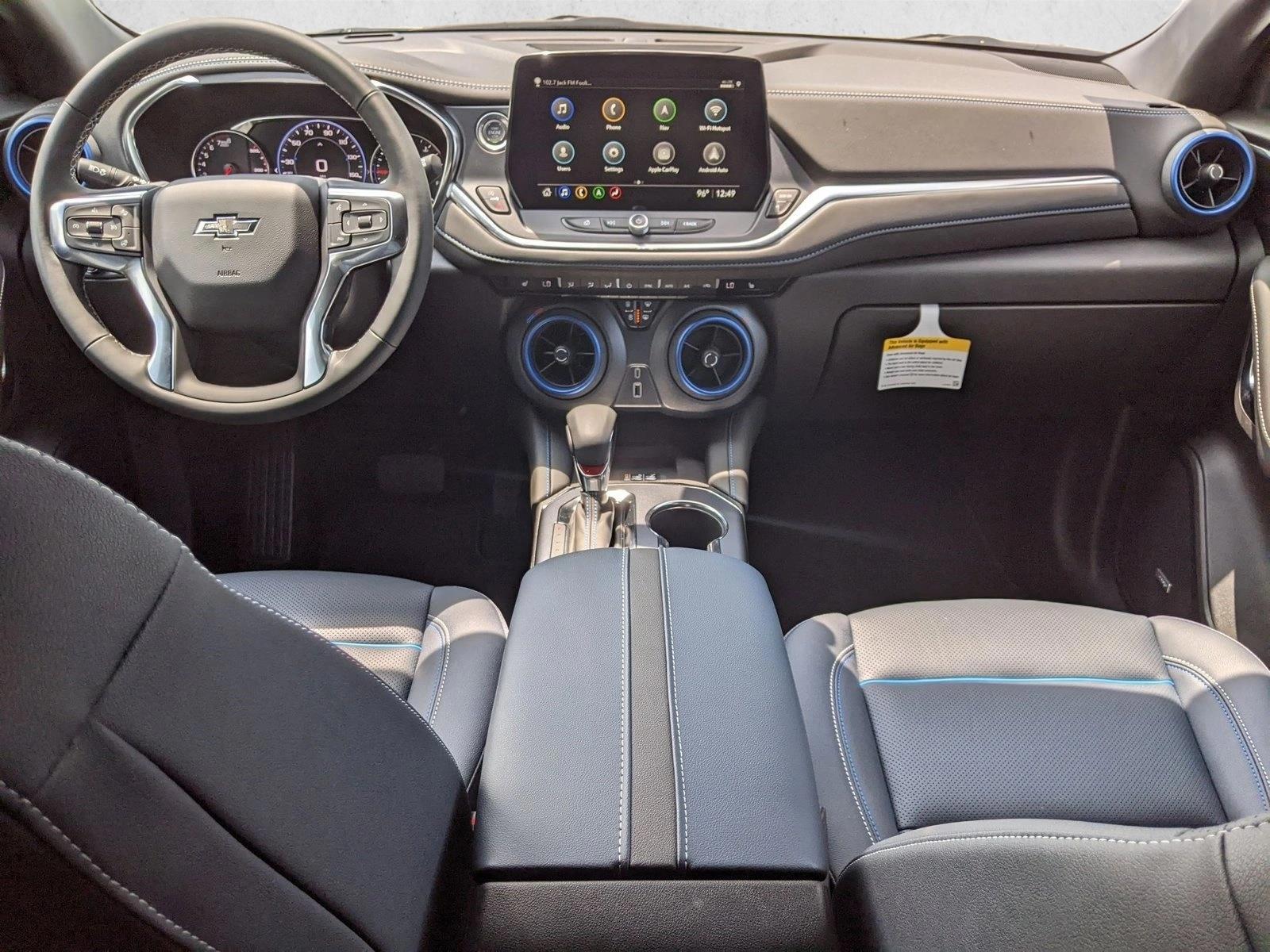 Thumbnail: 2025 Chevrolet Blazer - 4