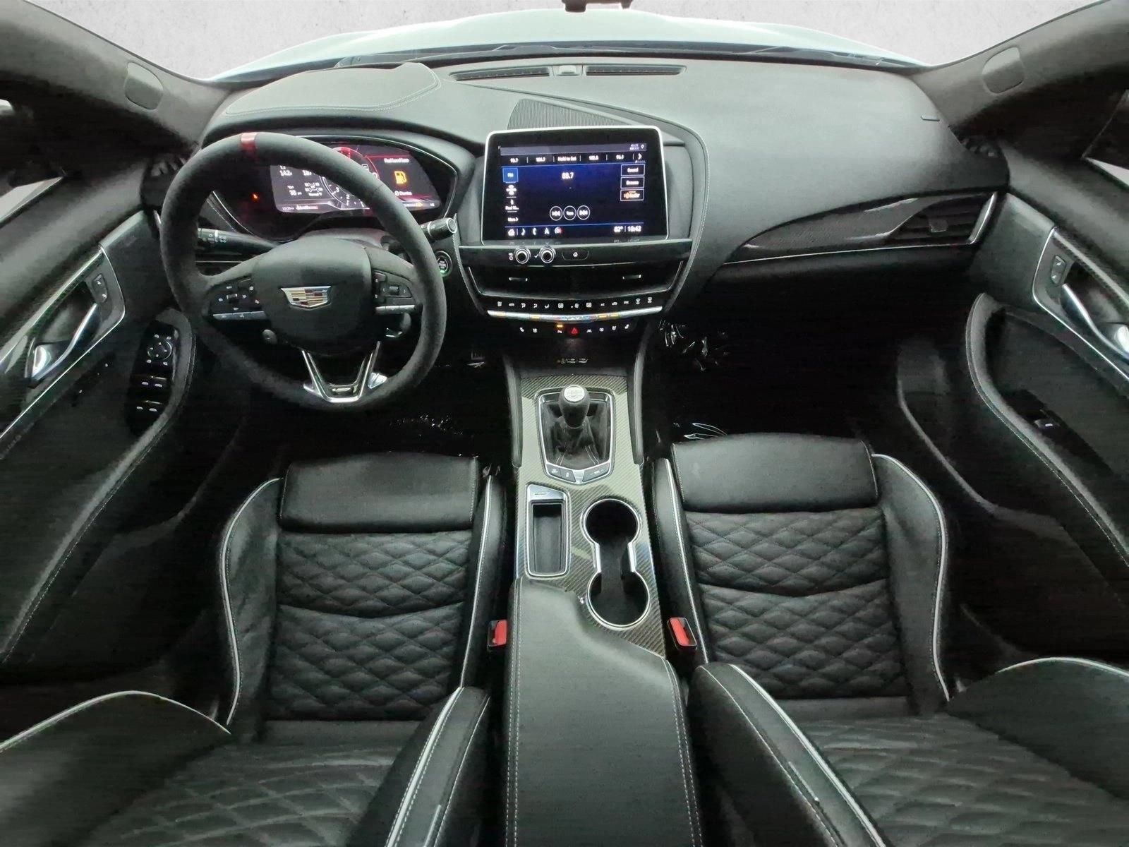 Thumbnail: 2023 Cadillac CT5 - 3