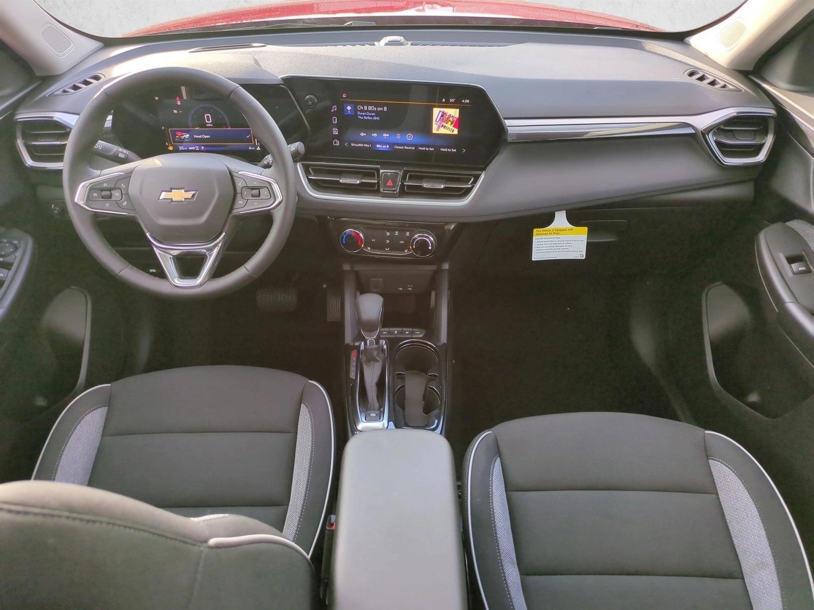 Thumbnail: 2026 Chevrolet TrailBlazer - 4