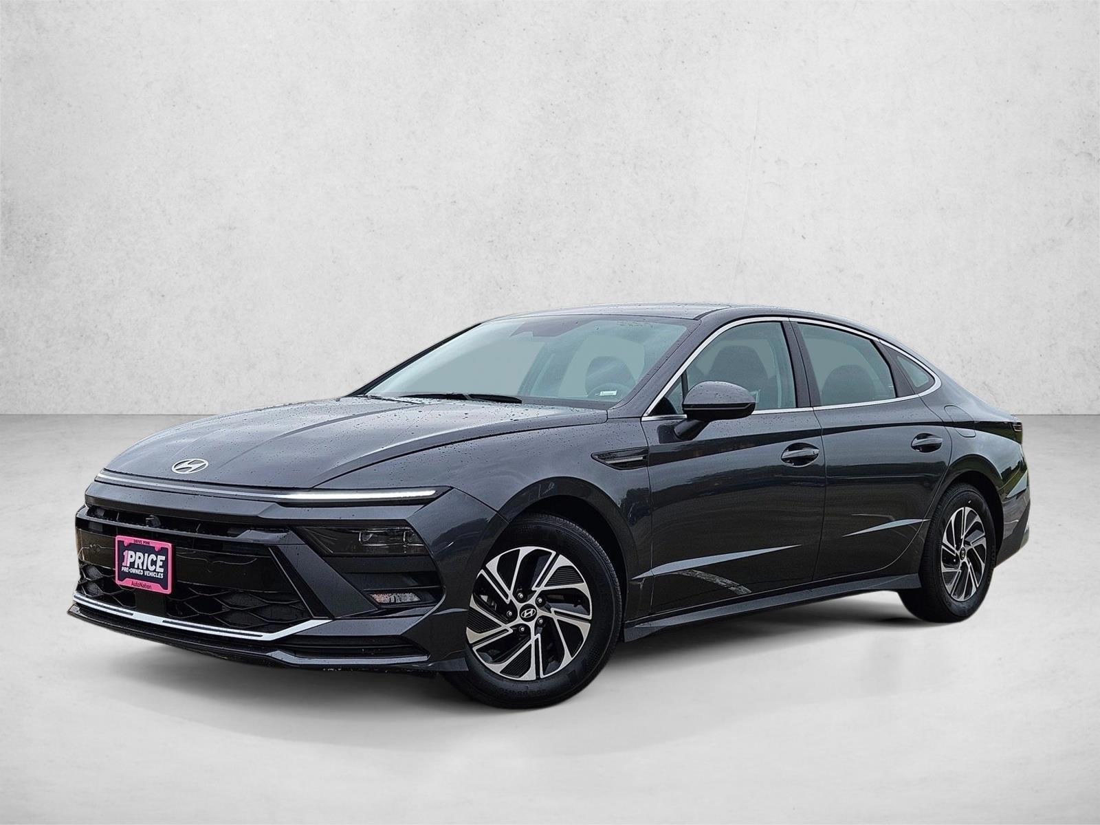 Thumbnail: 2026 Hyundai Sonata - 1