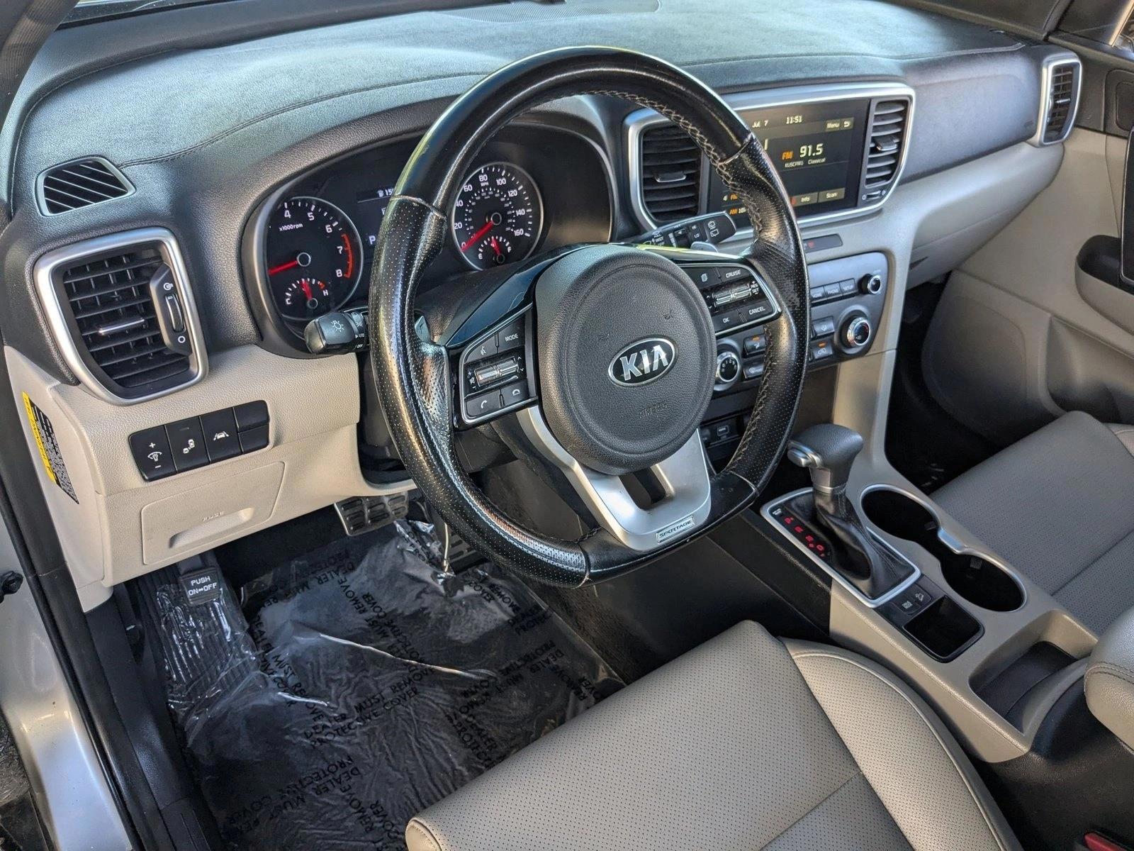 Thumbnail: 2022 Kia Sportage - 3