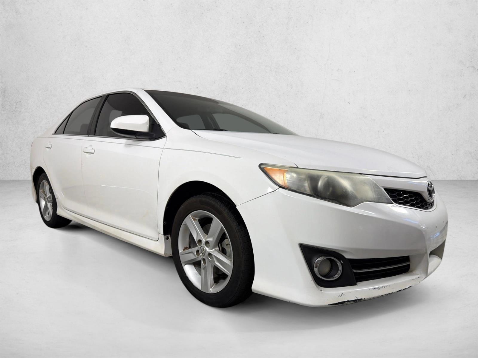 2014 Toyota Camry SE Sport