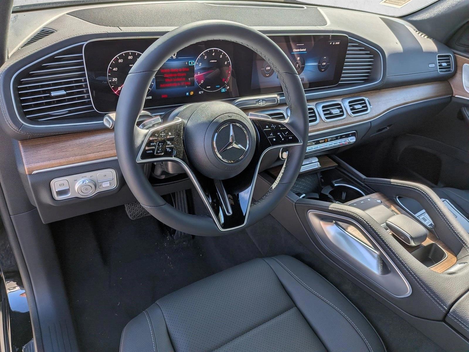 Thumbnail: 2026 Mercedes-Benz GLE - 3