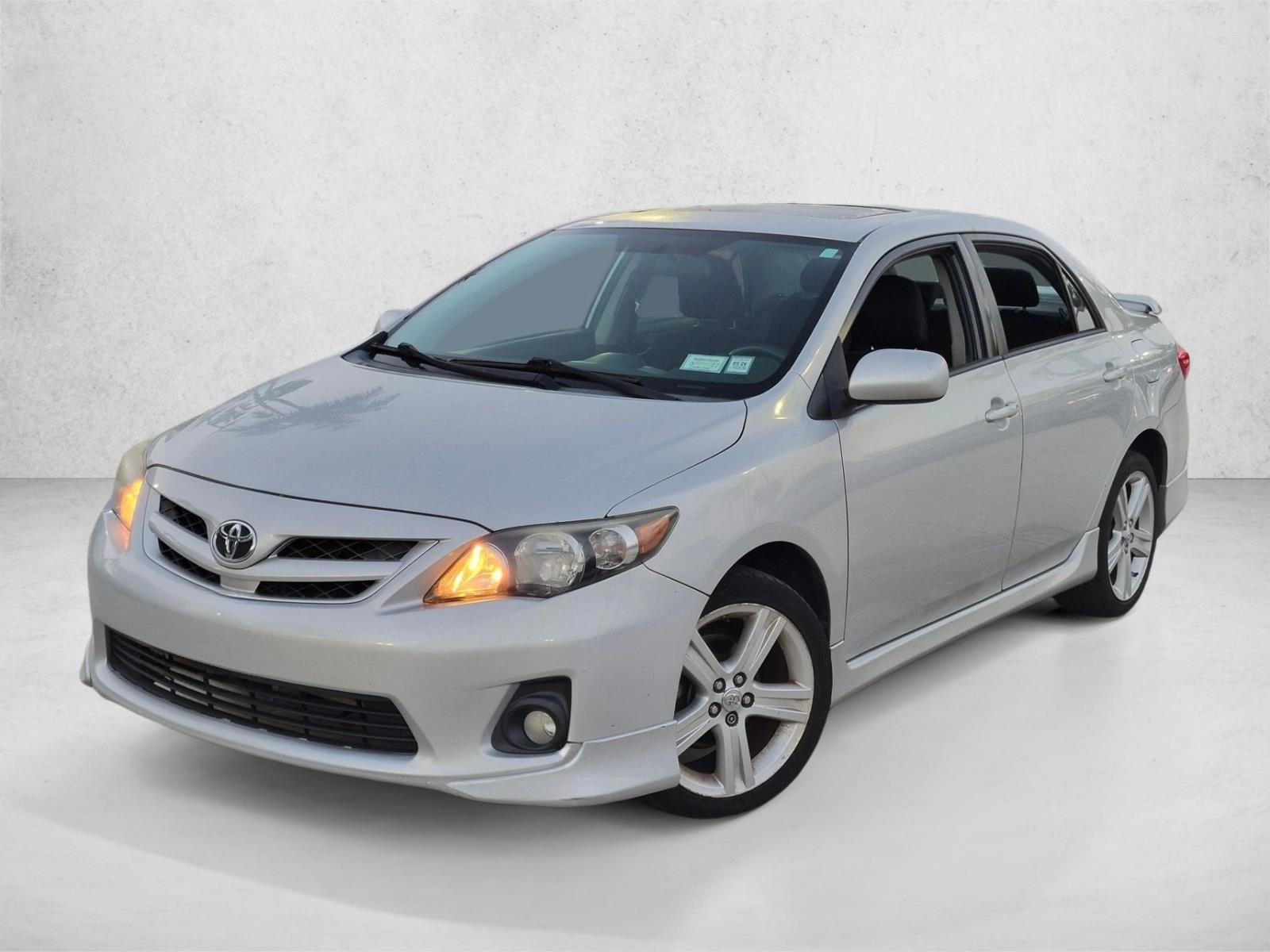 Thumbnail: 2013 Toyota Corolla - 1