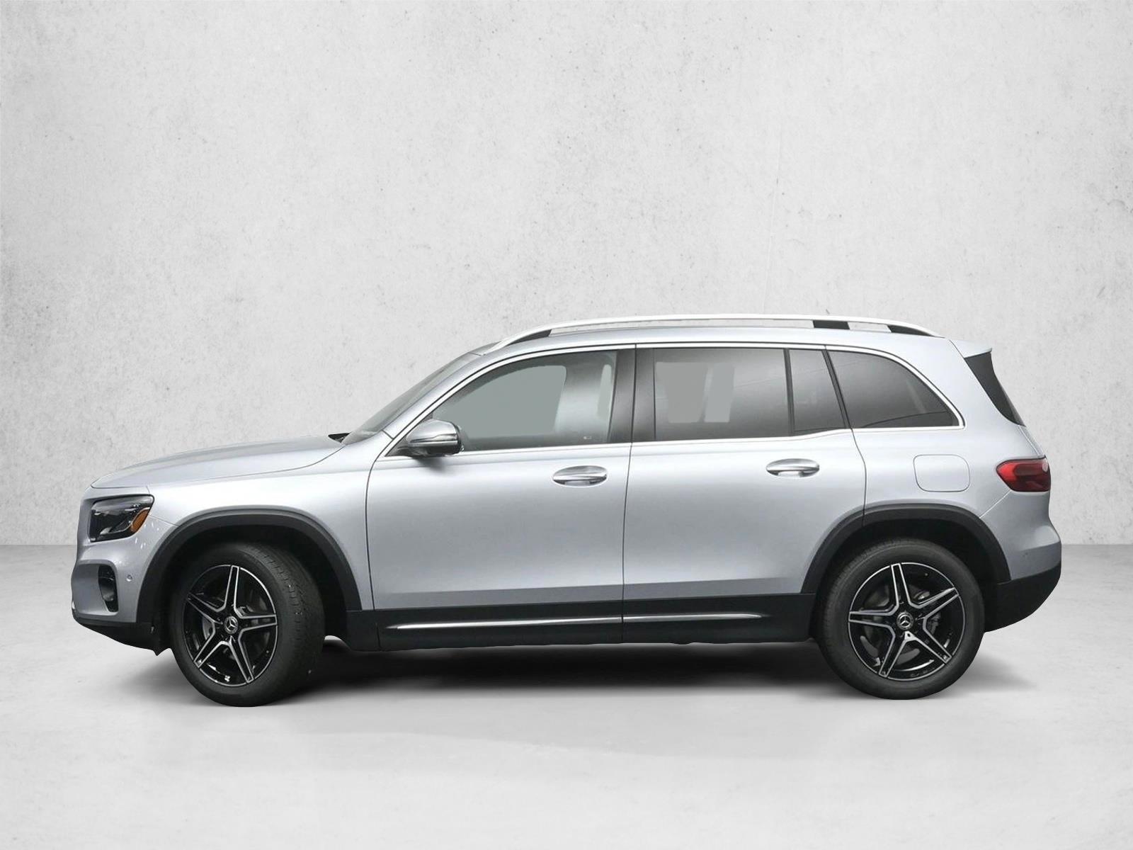 Thumbnail: 2026 Mercedes-Benz GLB - 2