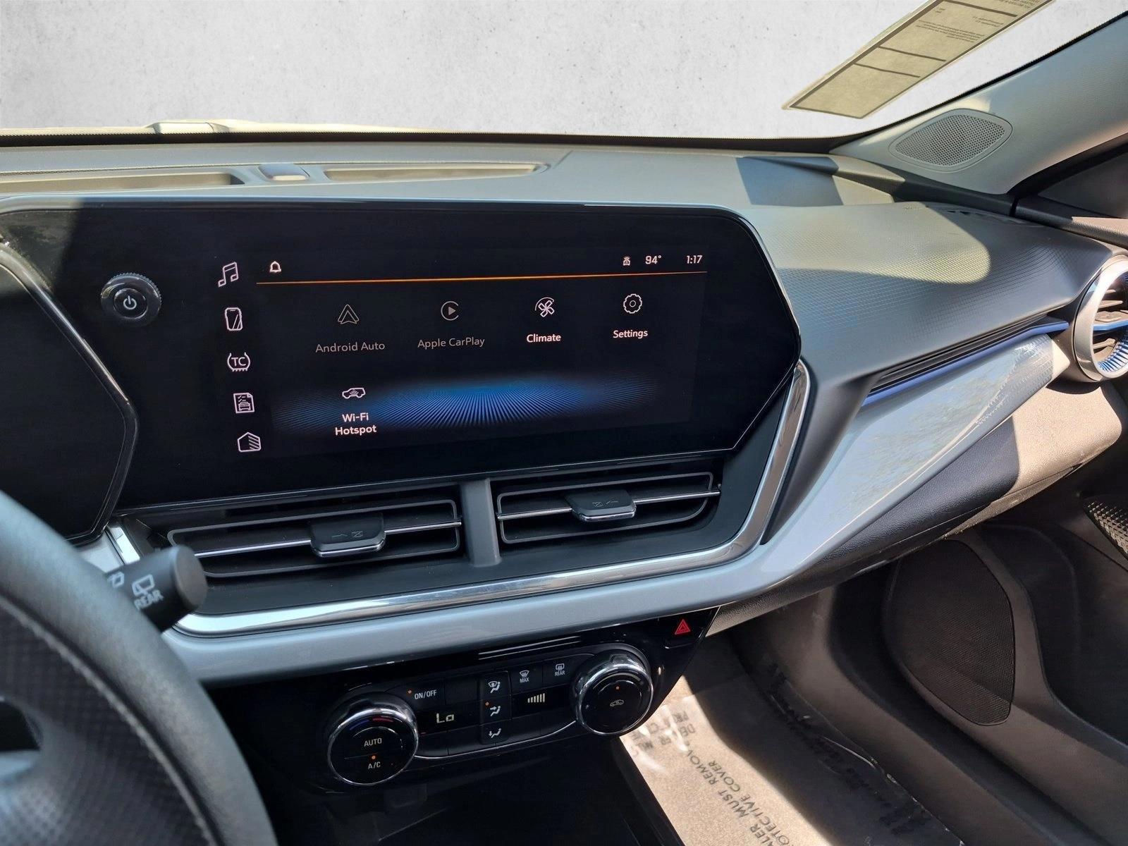 2025 Chevrolet Trax LT - Photo 19