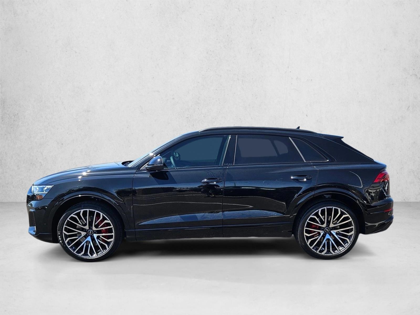Thumbnail: 2026 Audi SQ8 - 2