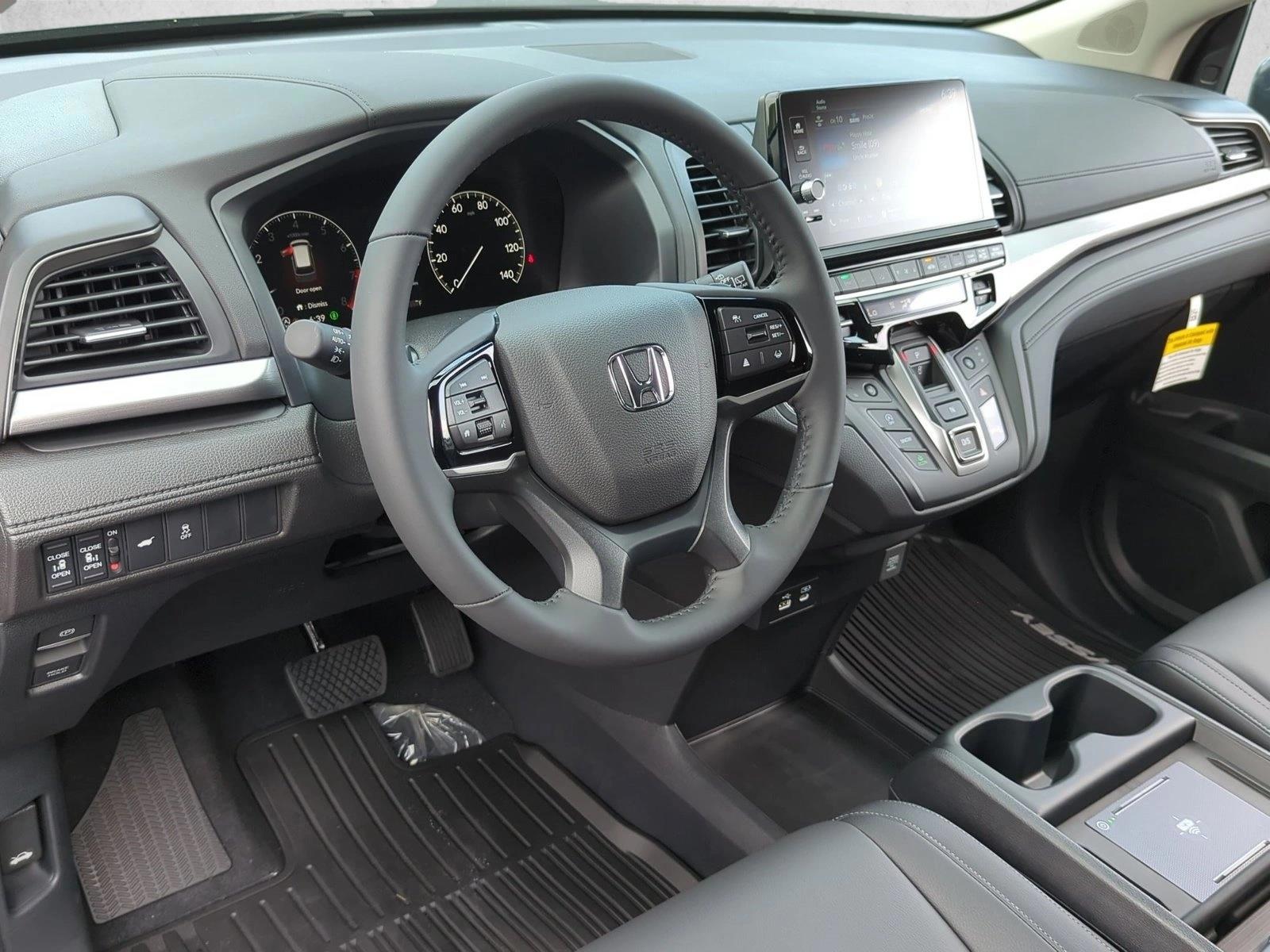 Thumbnail: 2026 Honda Odyssey - 3