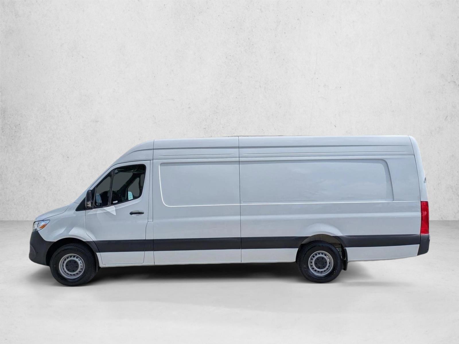 Thumbnail: 2026 Mercedes-Benz Sprinter - 2