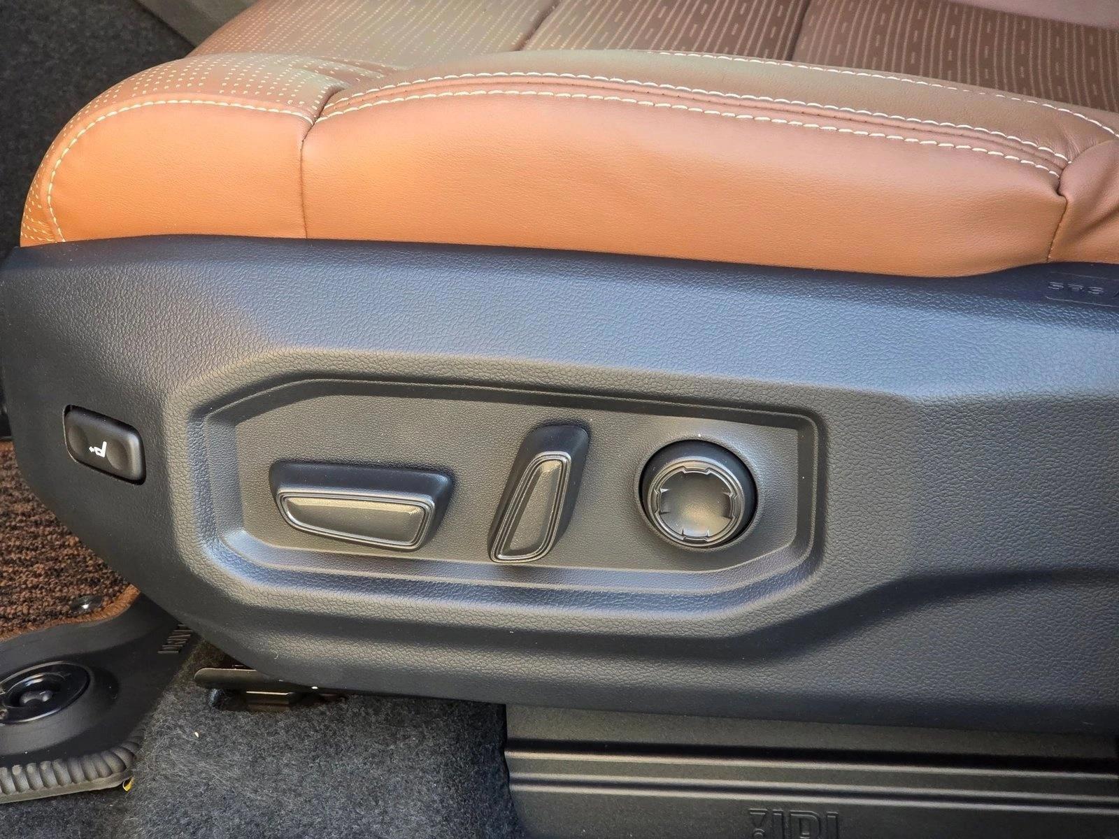 Thumbnail: 2026 Toyota Tundra - 4