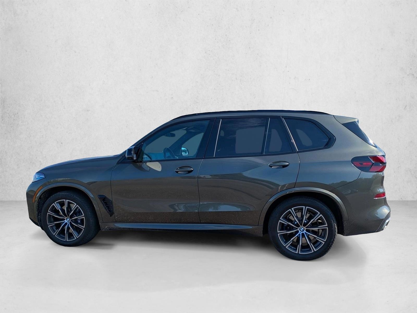 Thumbnail: 2024 BMW X5 - 2