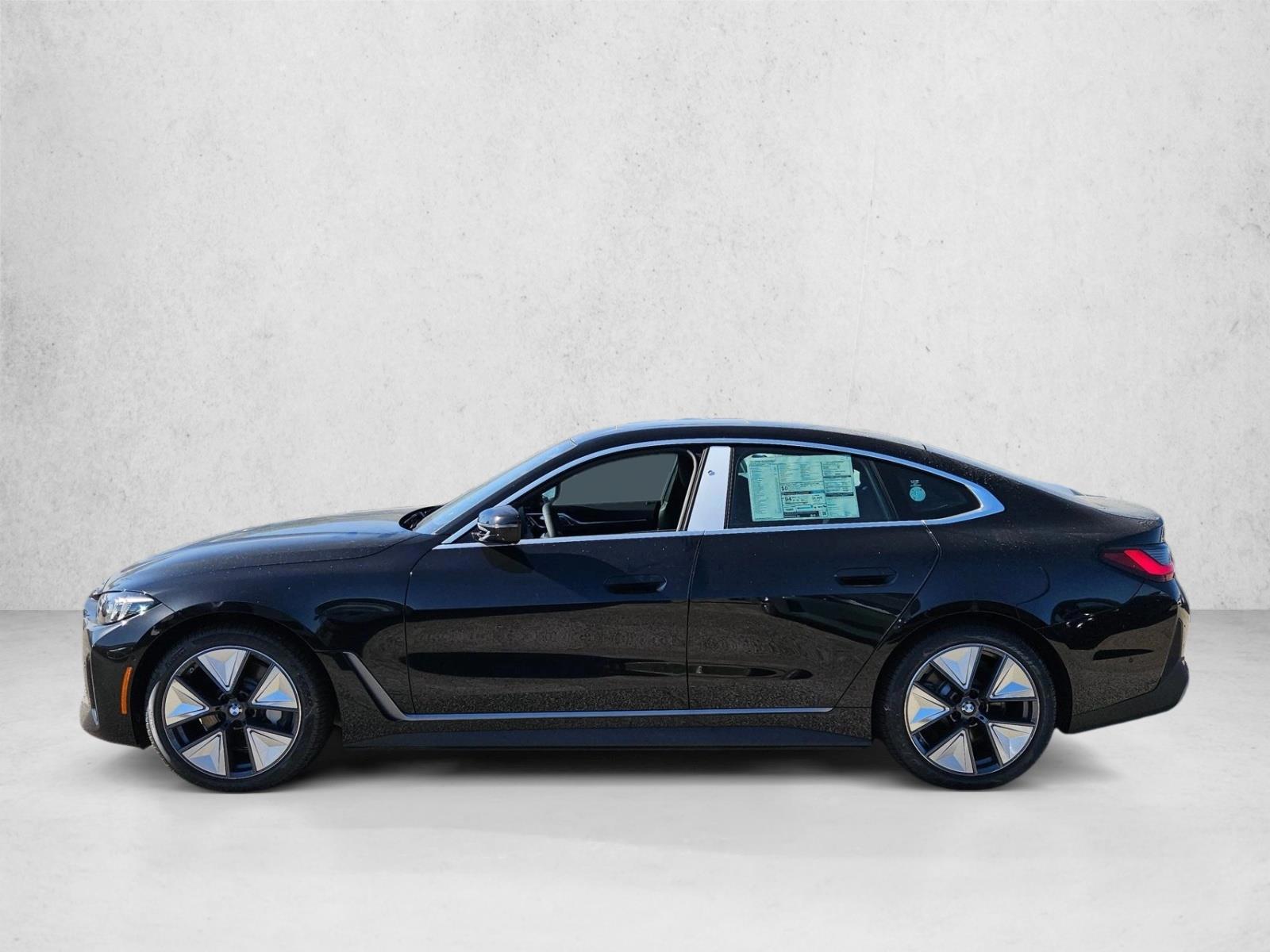 Thumbnail: 2026 BMW i4 - 2