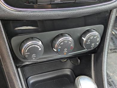 2012 Chrysler 200