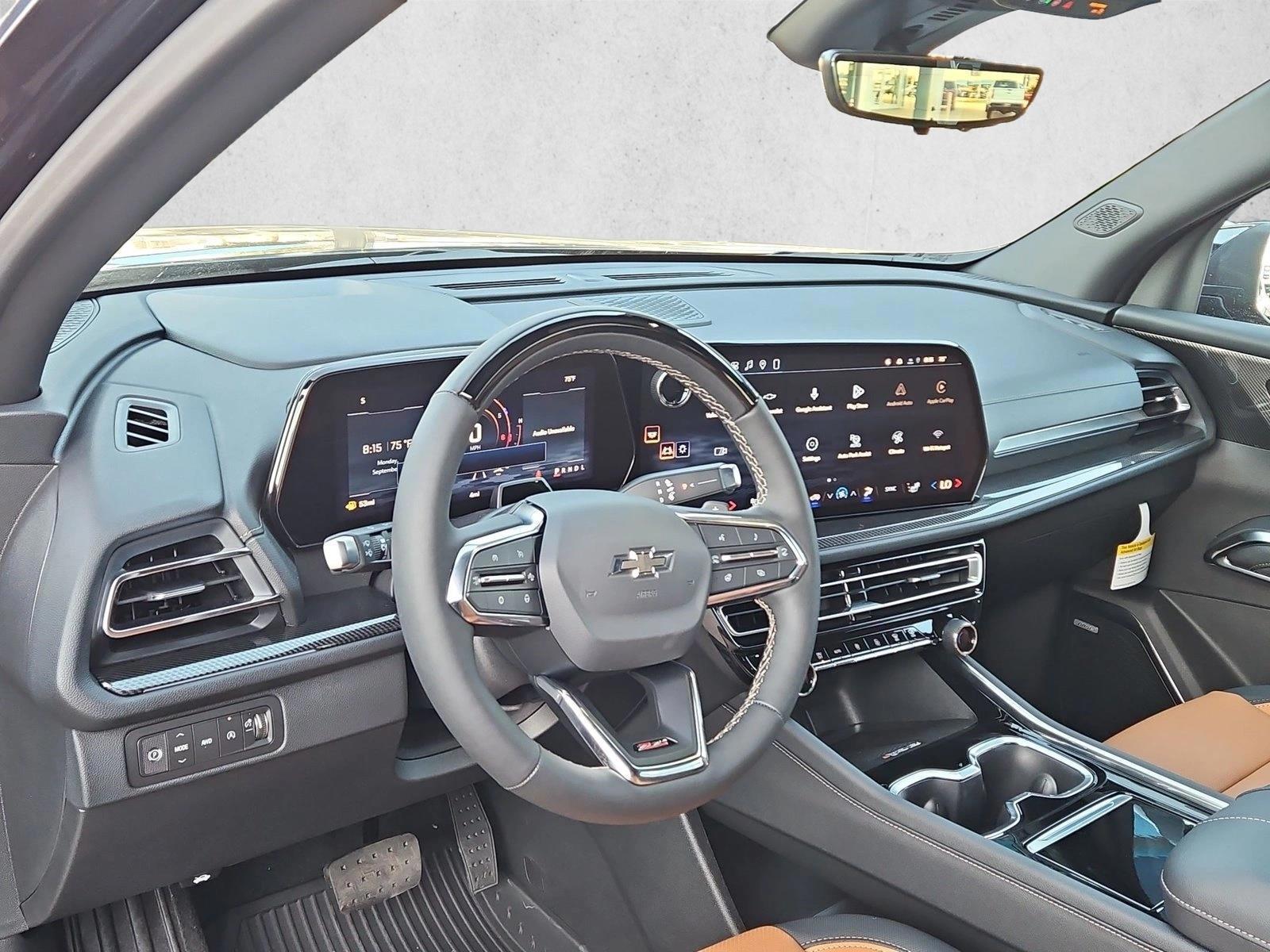 Thumbnail: 2027 Chevrolet Traverse - 3