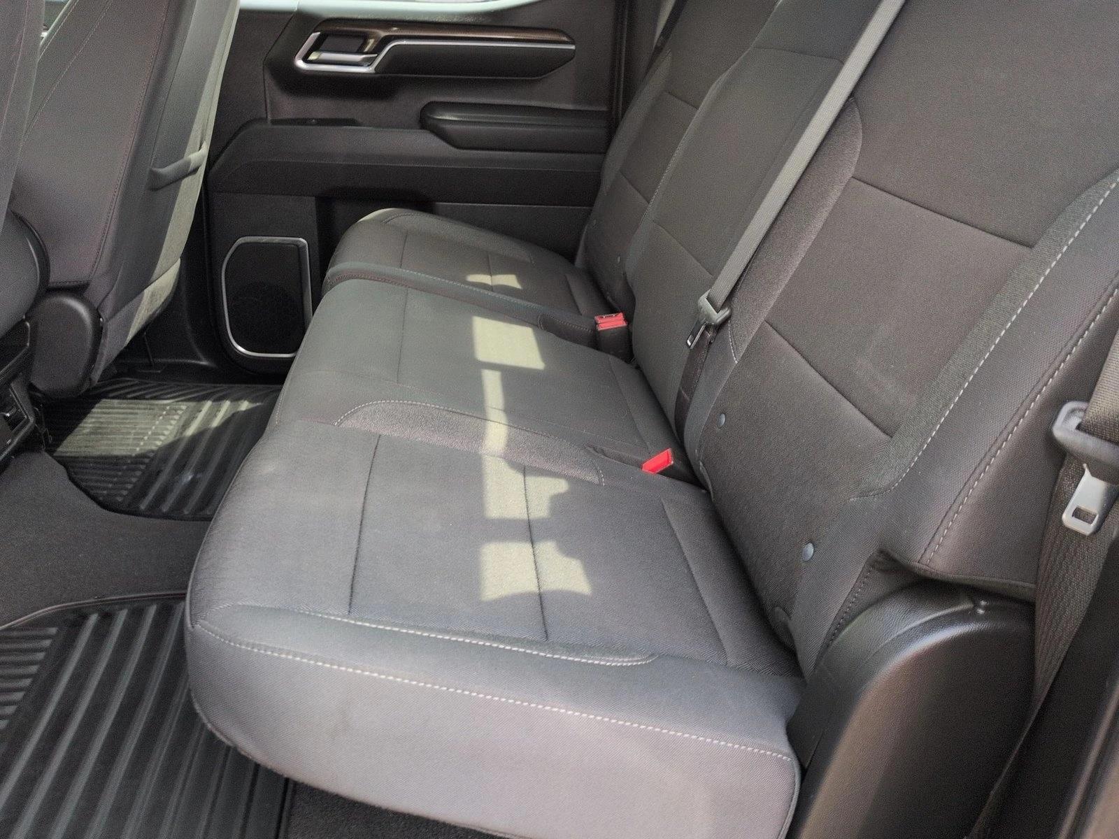 2025 Chevrolet Silverado 1500 LT - Photo 26