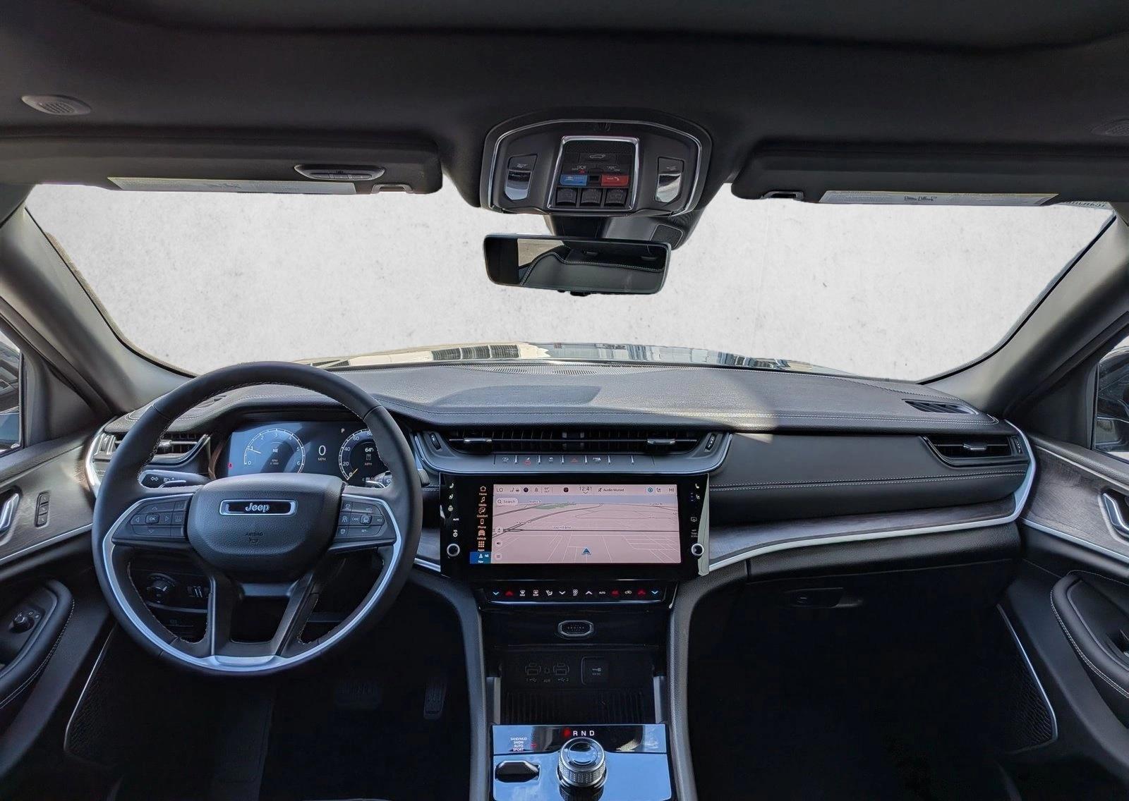 Thumbnail: 2026 Jeep Grand Cherokee - 4