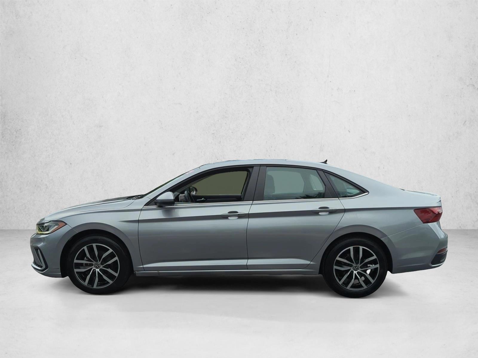 Thumbnail: 2025 Volkswagen Jetta - 2