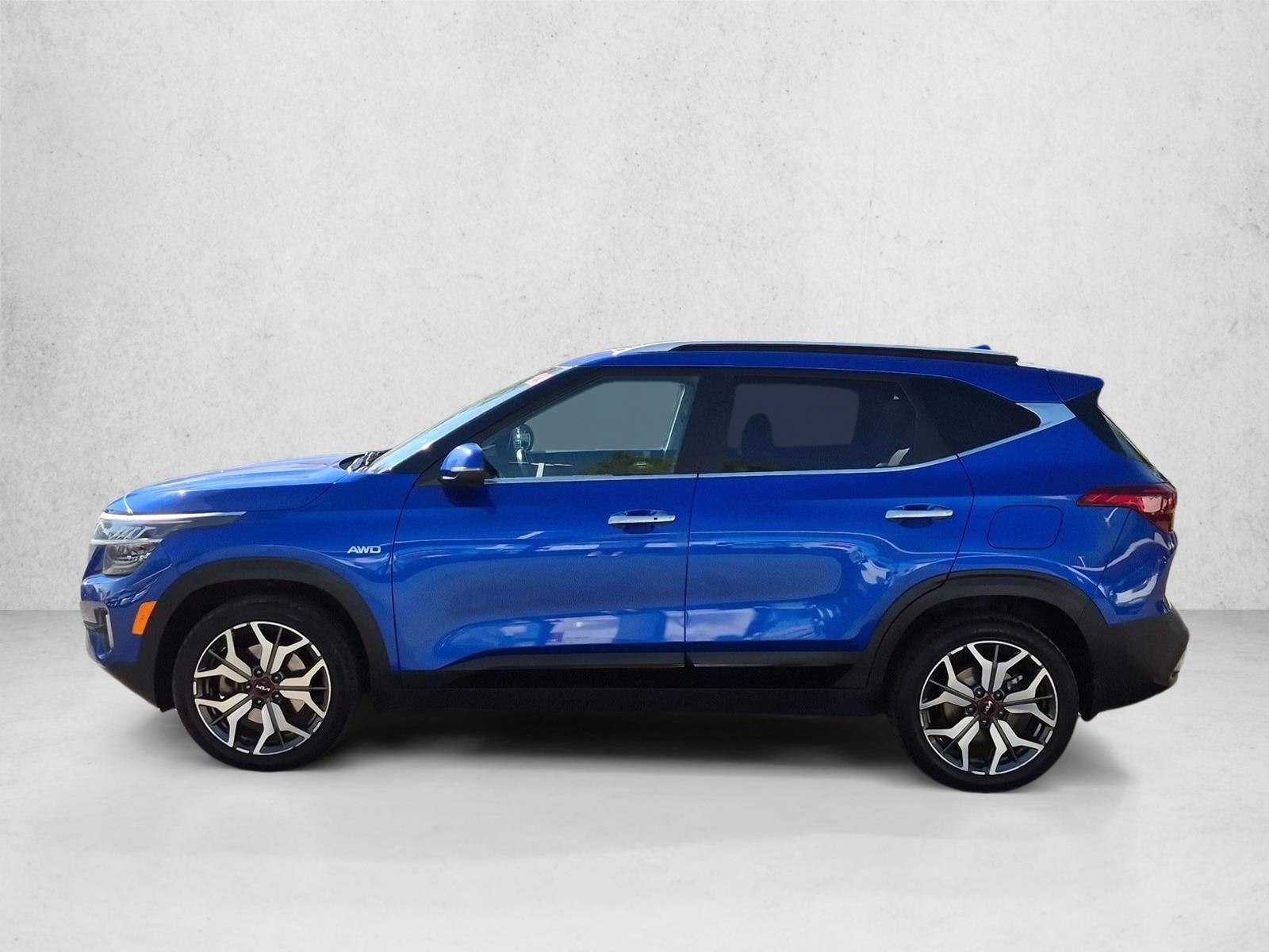 Thumbnail: 2023 Kia Seltos - 2