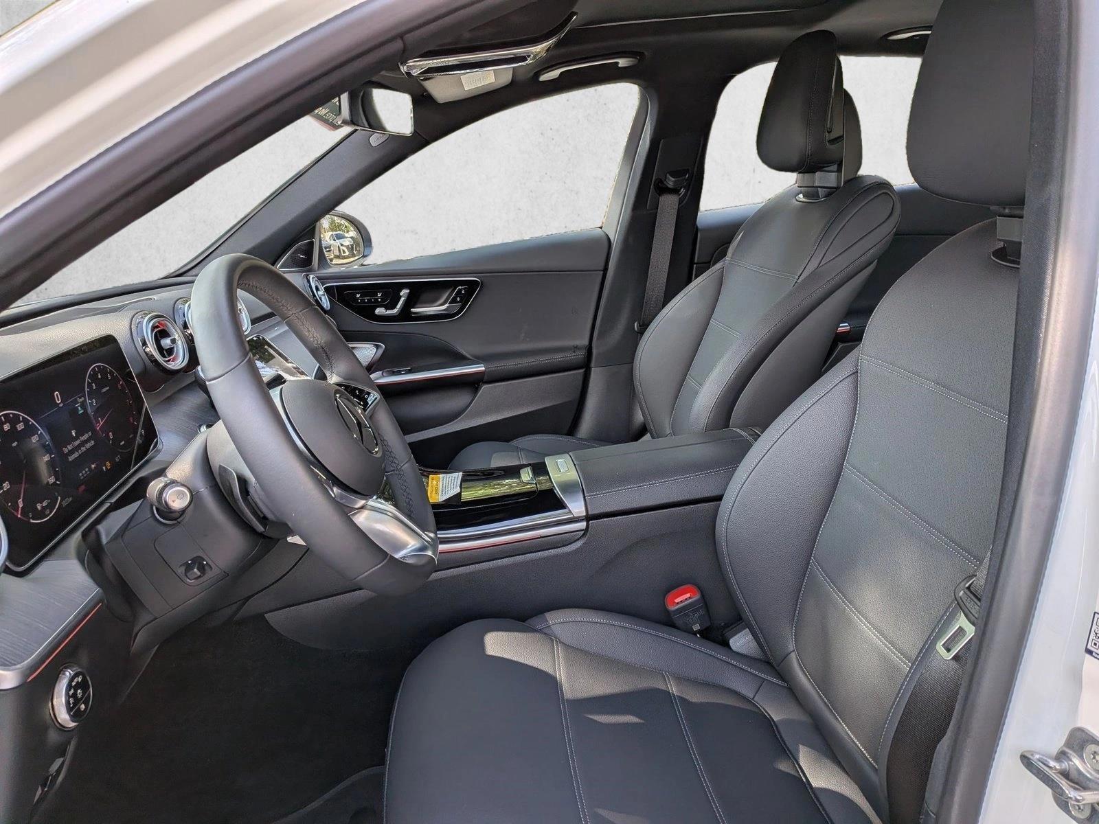 2026 Mercedes-Benz C-Class Sedan C 300 - Photo 15