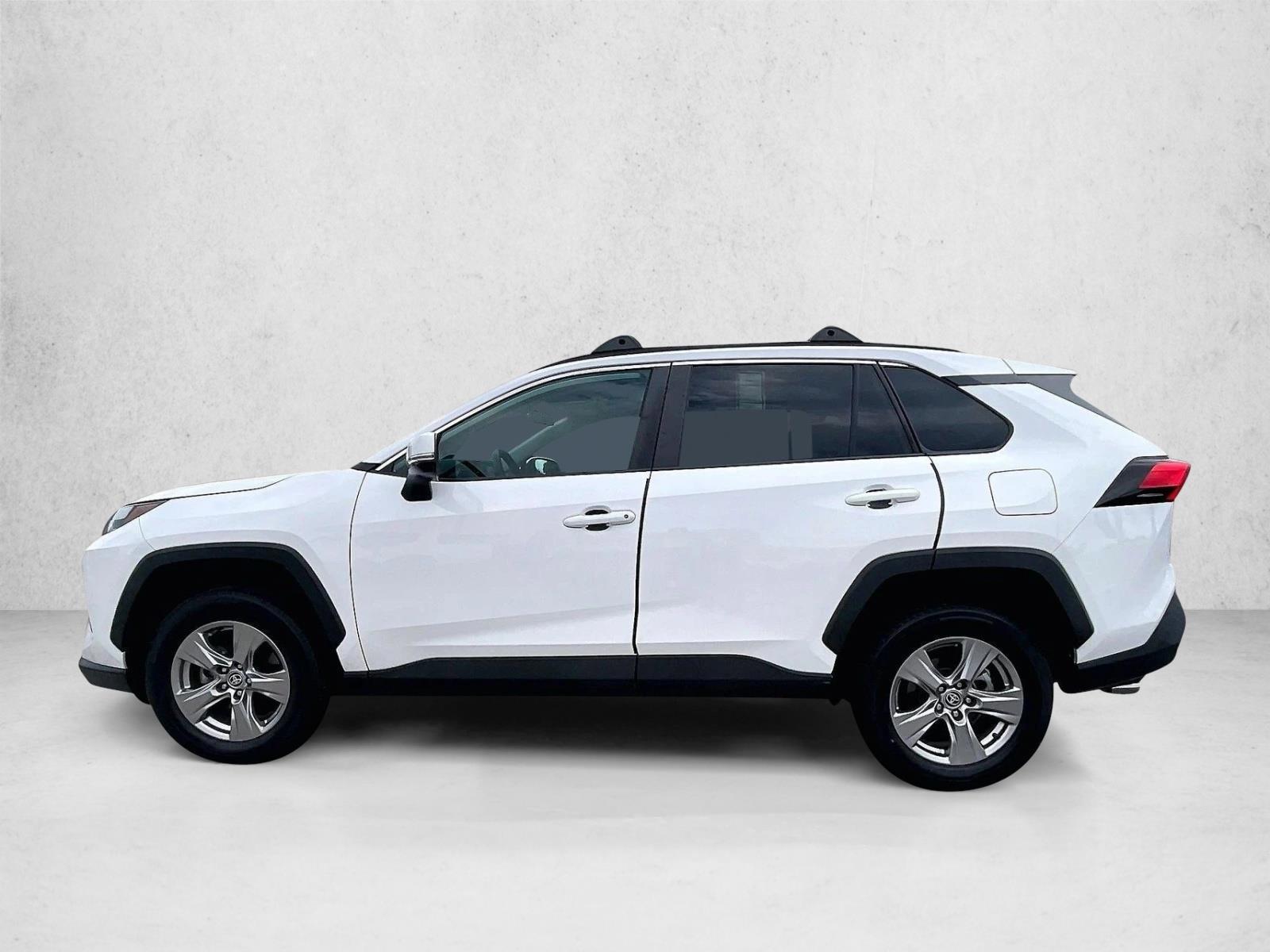 Thumbnail: 2022 Toyota RAV4 - 2