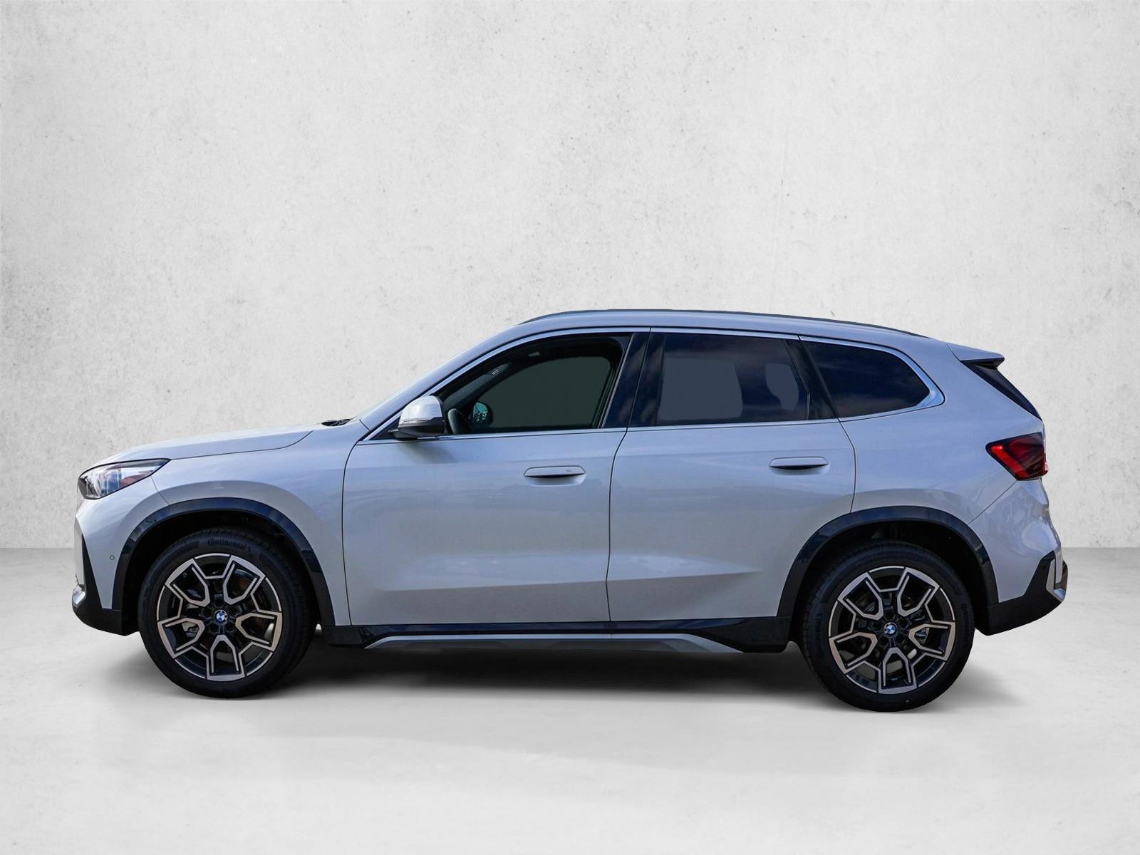 Thumbnail: 2026 BMW X1 - 2