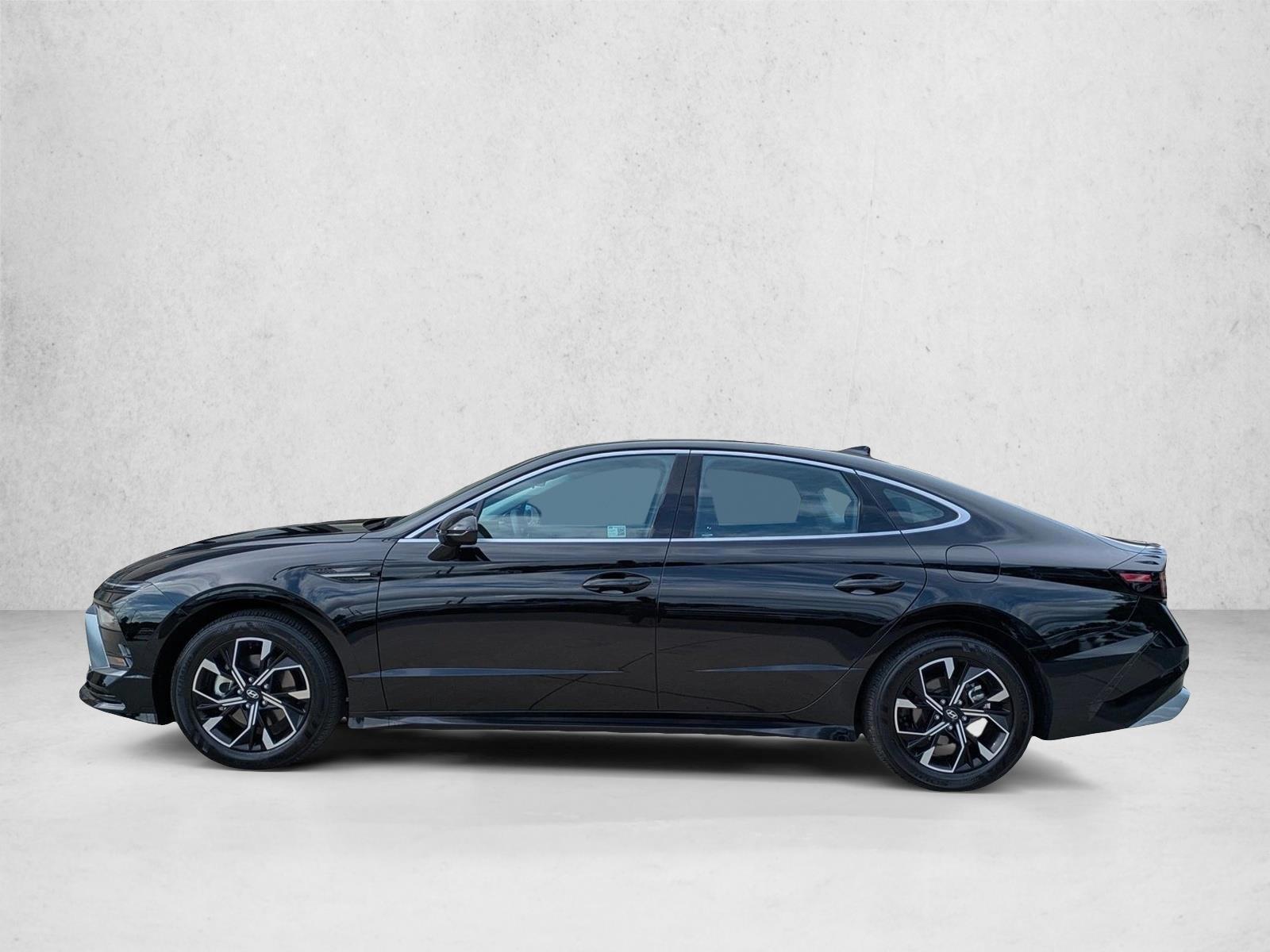 Thumbnail: 2025 Hyundai Sonata - 2
