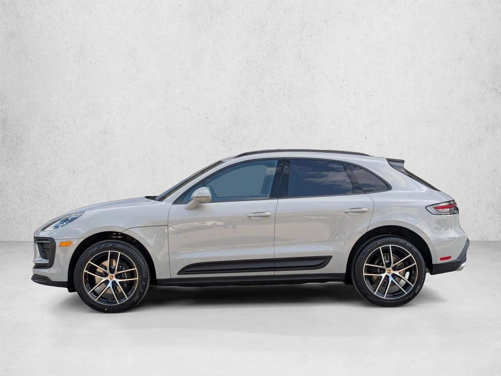 Thumbnail: 2026 Porsche Macan - 2
