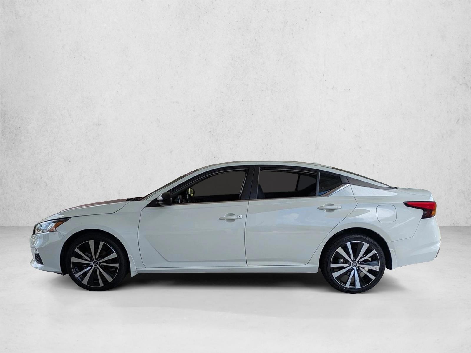 Thumbnail: 2022 Nissan Altima - 2