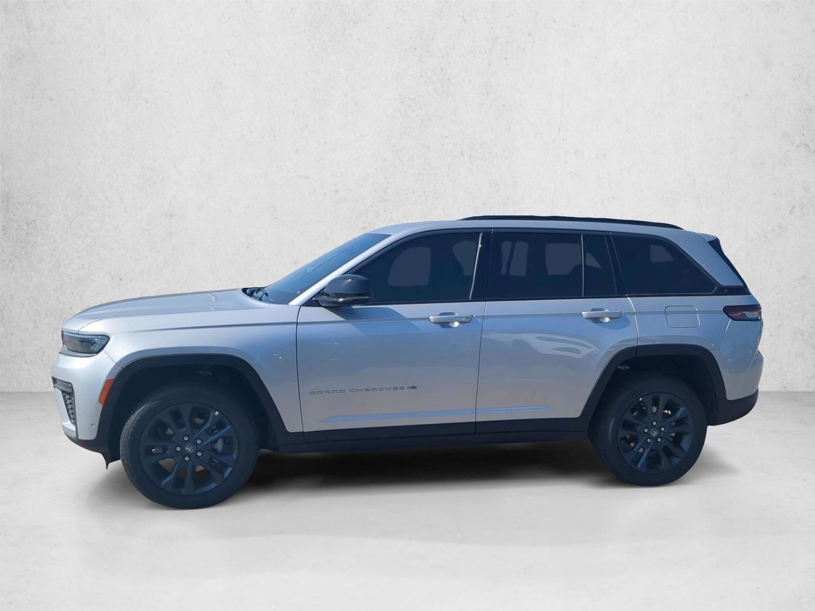Thumbnail: 2026 Jeep Grand Cherokee - 2