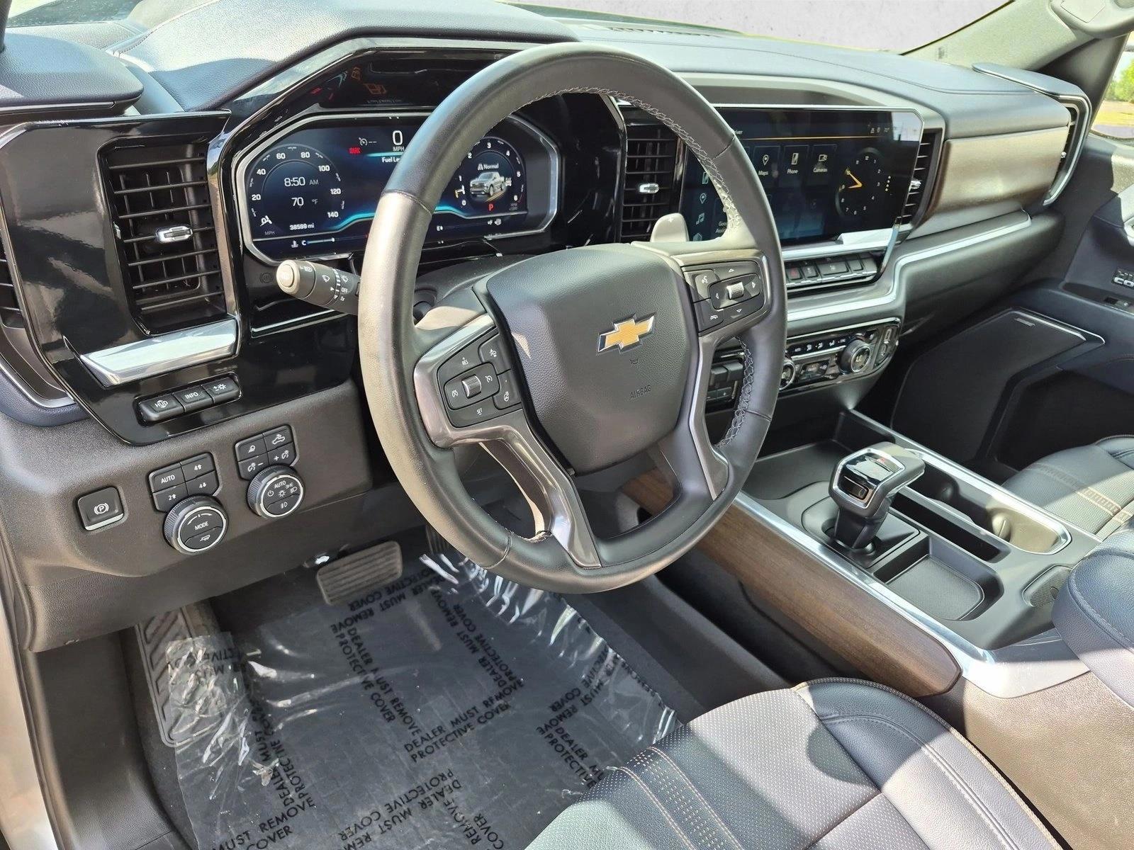 Thumbnail: 2024 Chevrolet Silverado 1500 - 3
