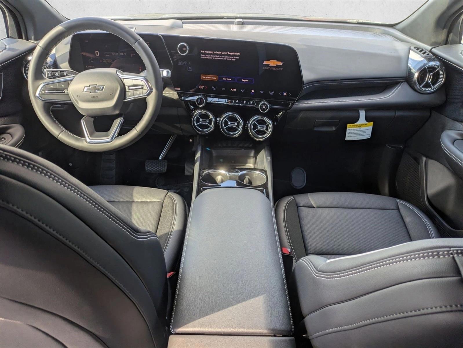 Thumbnail: 2026 Chevrolet Blazer EV - 3