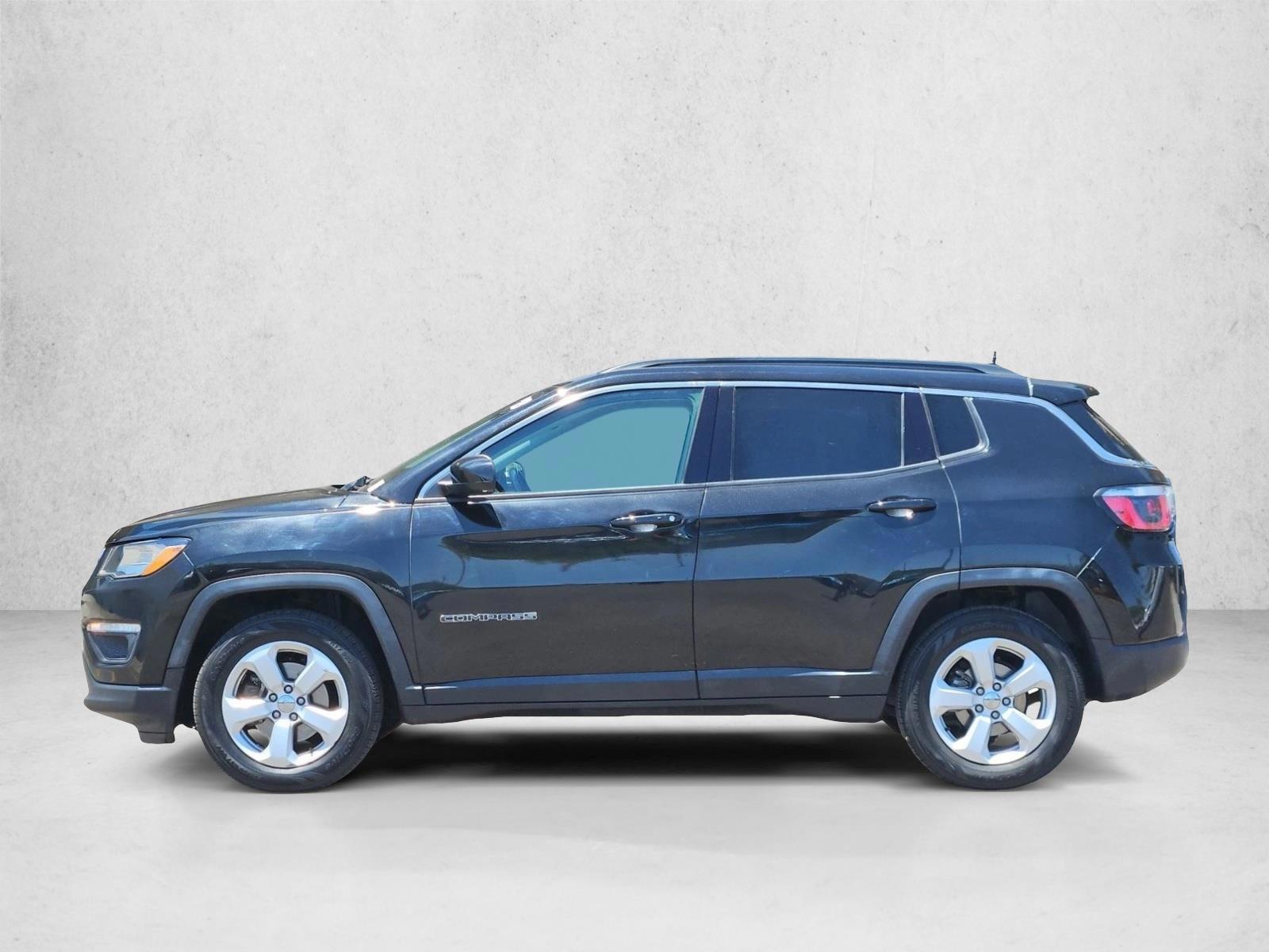 Thumbnail: 2018 Jeep Compass - 3