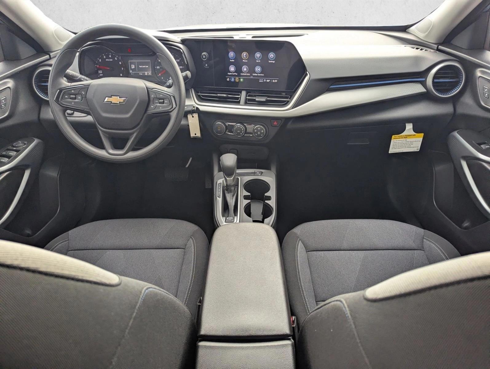 Thumbnail: 2026 Chevrolet Trax - 3