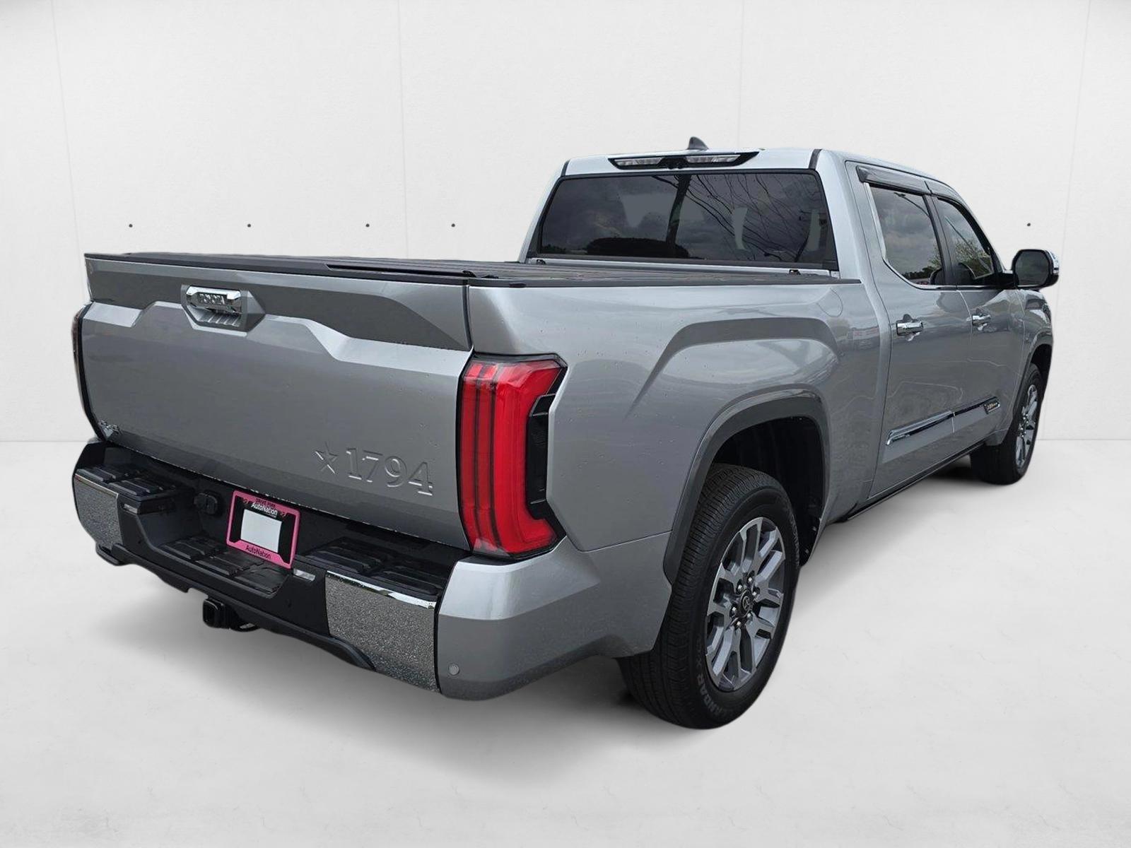 2025 Toyota Tundra 1794 Edition - Photo 2